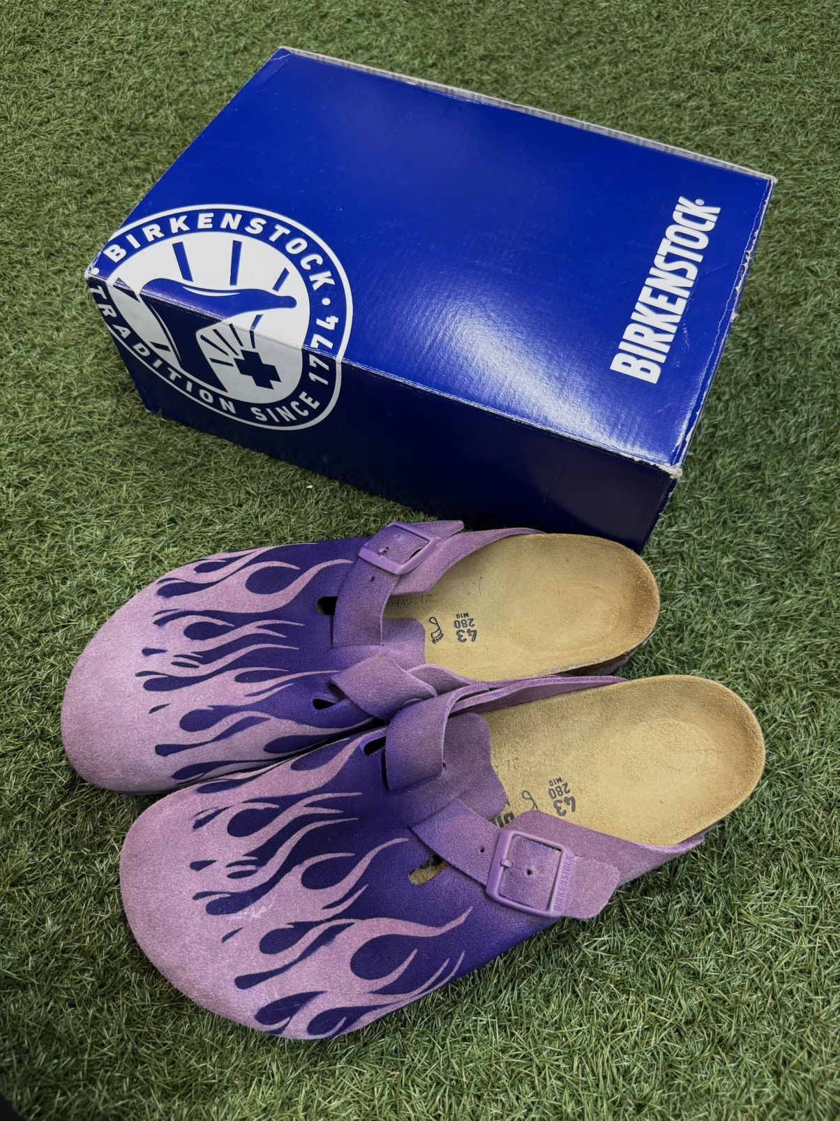 Birkenstock LOSO NYC X BIRKINSTOCK Unreleased Flame Mules Size US 10 / EU 43 - 3 Thumbnail