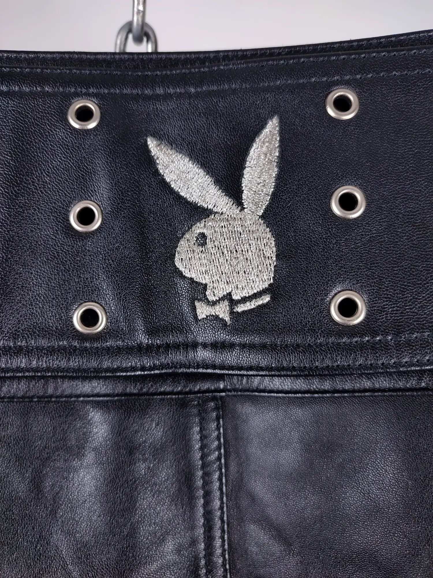 Playboy VTG Playboy logo Leather Belted Mini Skirt Size 32" / US 10 / IT 46 - 8 Thumbnail