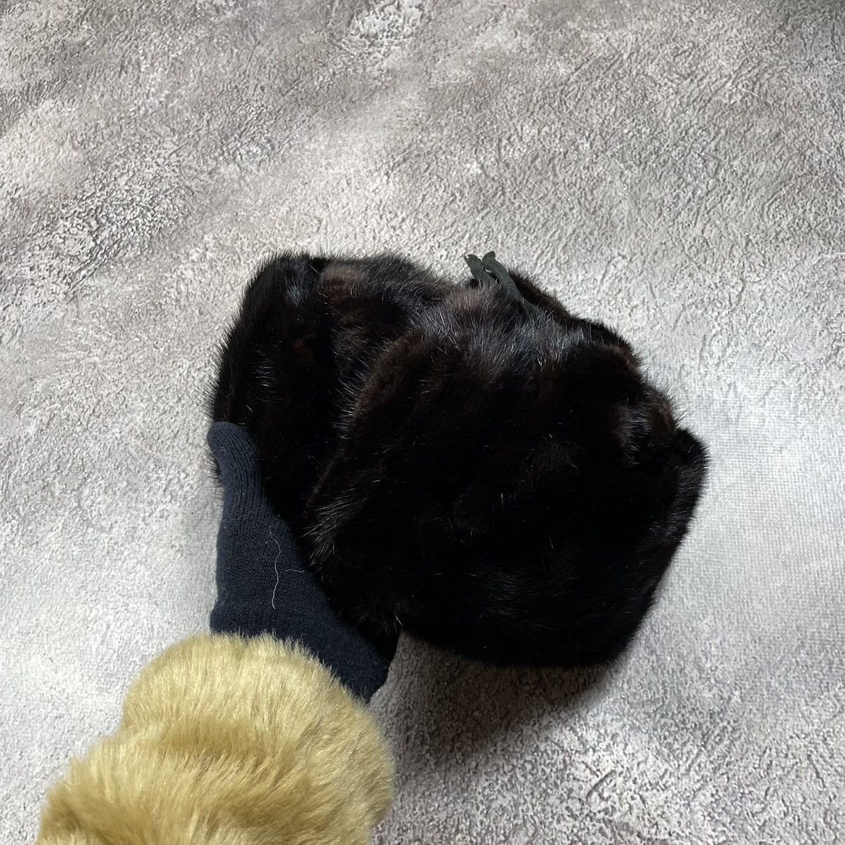 Vintage Vintage 90s Mohair Fuzzy Beanie Black Ushanka Hat Grunge OS Size ONE SIZE - 7 Thumbnail