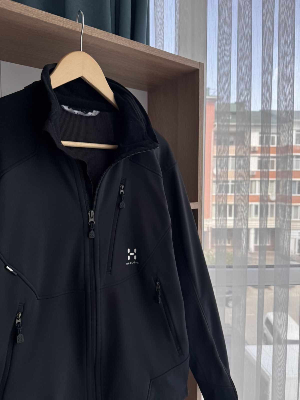 Haglofs × Vintage Vintage Haglofs Gorpcore Windstopper Softshell Jacket Size US S / EU 44-46 / 1 - 6 Thumbnail
