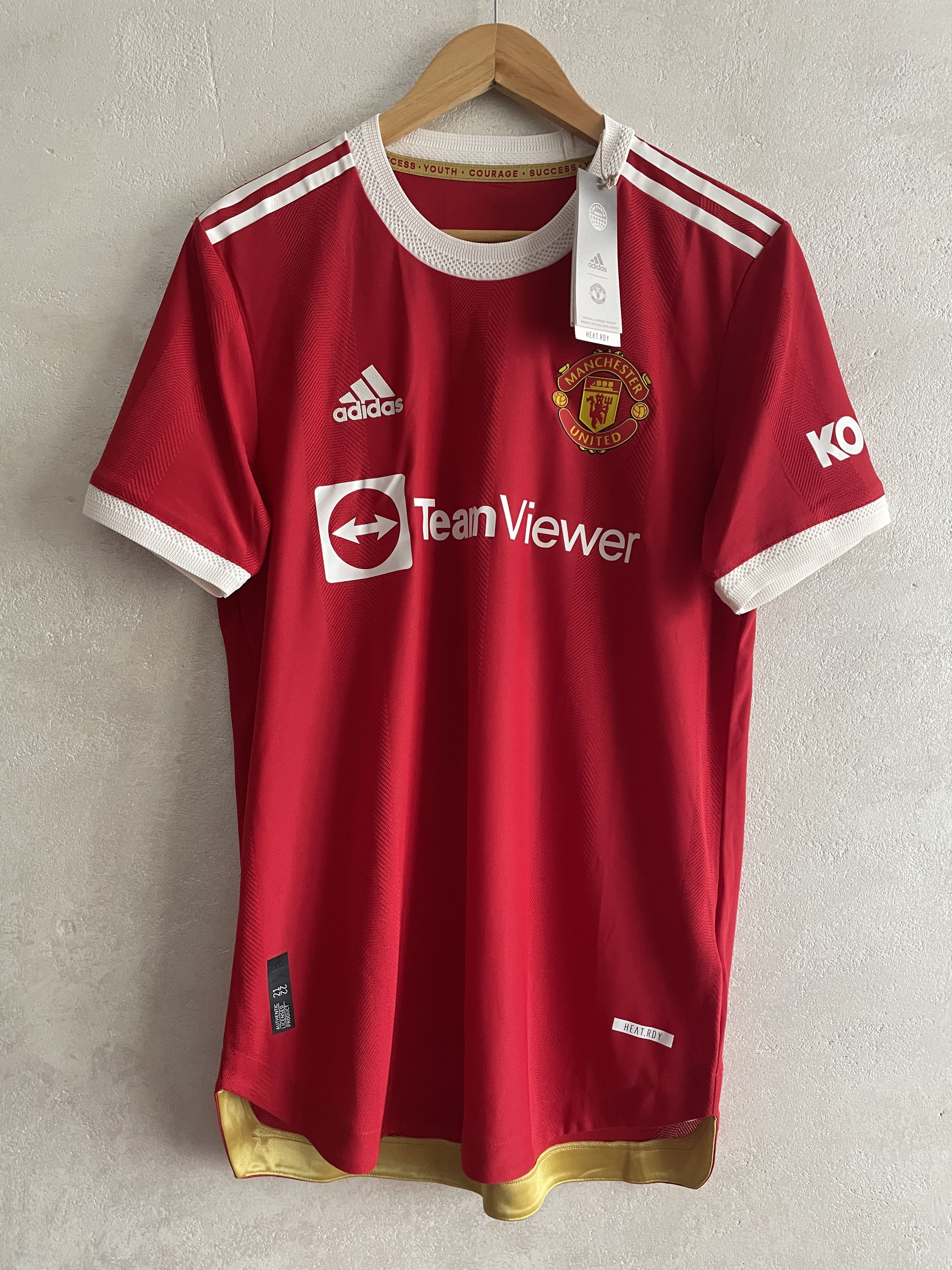 Adidas AUTHENTIC Ronaldo Manchester United Shirt 2021 2022 Jersey Size US M / EU 48-50 / 2 - 2 Thumbnail