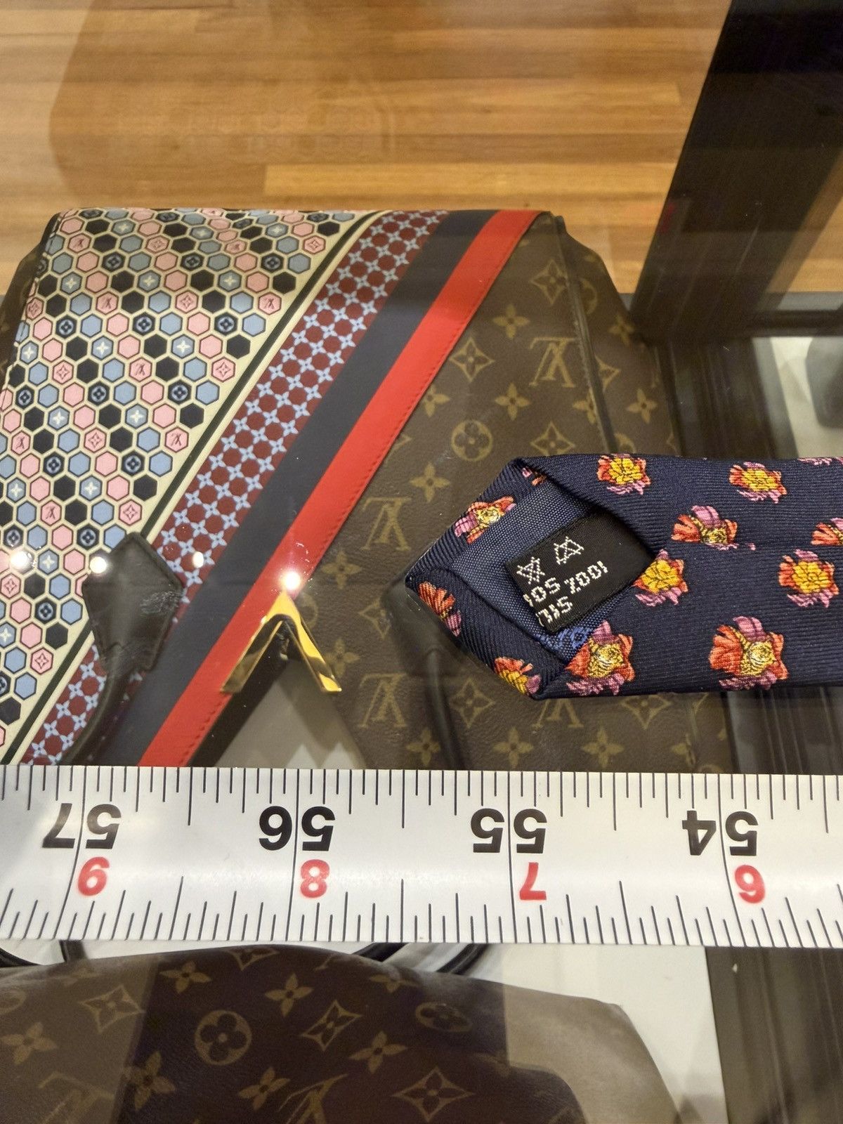 Salvatore Ferragamo Salvatore Ferragamo Tiger/Flower Silk Tie Size ONE SIZE - 5 Thumbnail