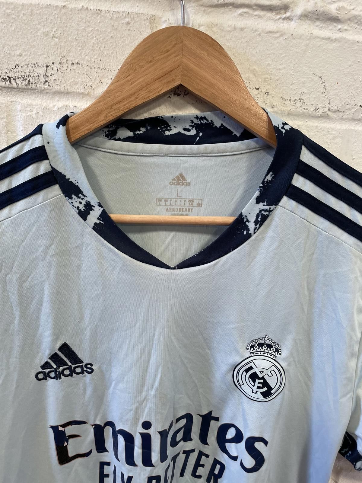 Adidas Adidas Real Madrid Emirates Fly Better Soccer Jersey Size US M / EU 48-50 / 2 - 2 Thumbnail