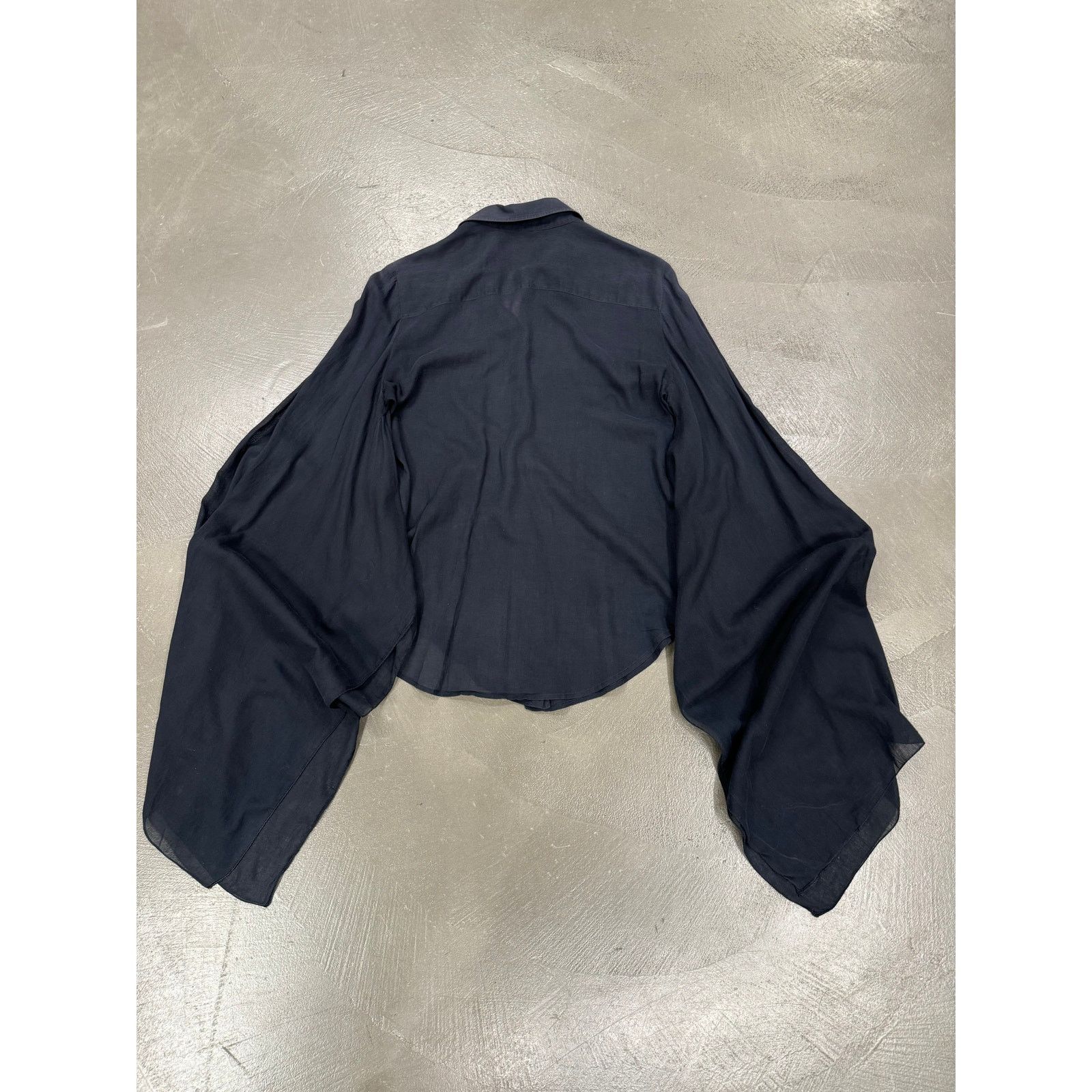 Gucci S/S 2004 Gucci by Tom Ford bat wing shirt Size S / US 4 / IT 40 - 3 Thumbnail