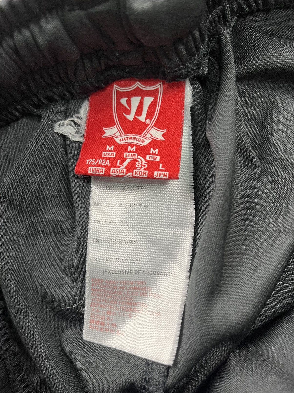 Warrior Warrior Fc Liverpool Away 2014/2015 Football Shorts Size M Size US 32 / EU 48 - 4 Thumbnail