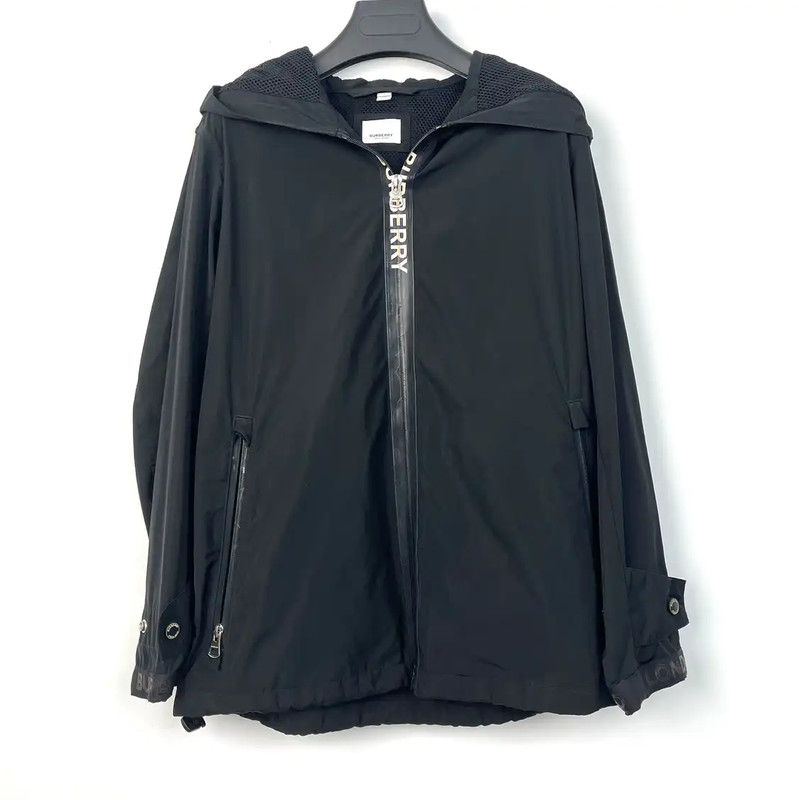Burberry Burberry Black Lightweight Jacket for Women Size S / US 4 / IT 40 - 1 Thumbnail