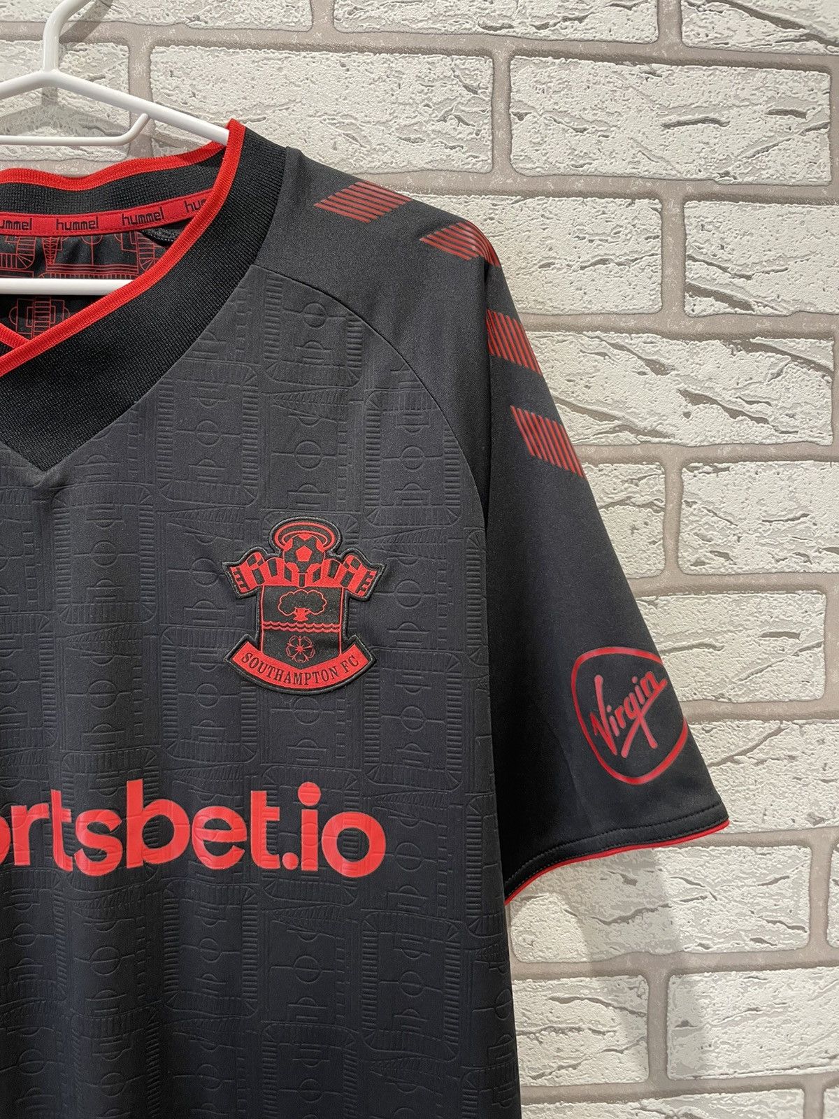Hummel × Vintage Southampton 2021 2022 Soccer Football Jersey Shirt T Shirt Size US XL / EU 56 / 4 - 4 Thumbnail