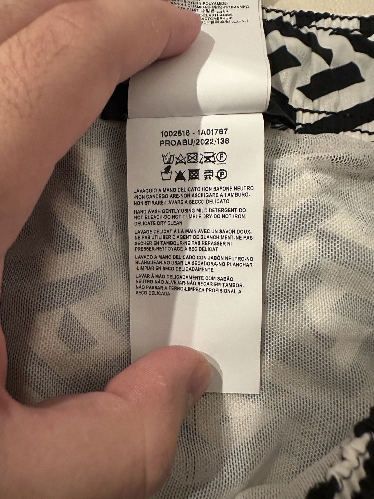 Versace Versace La Greca Monogram Swim Shorts - AUTHENTIC NFC Size 3 Size US 36 / EU 52 - 7 Thumbnail