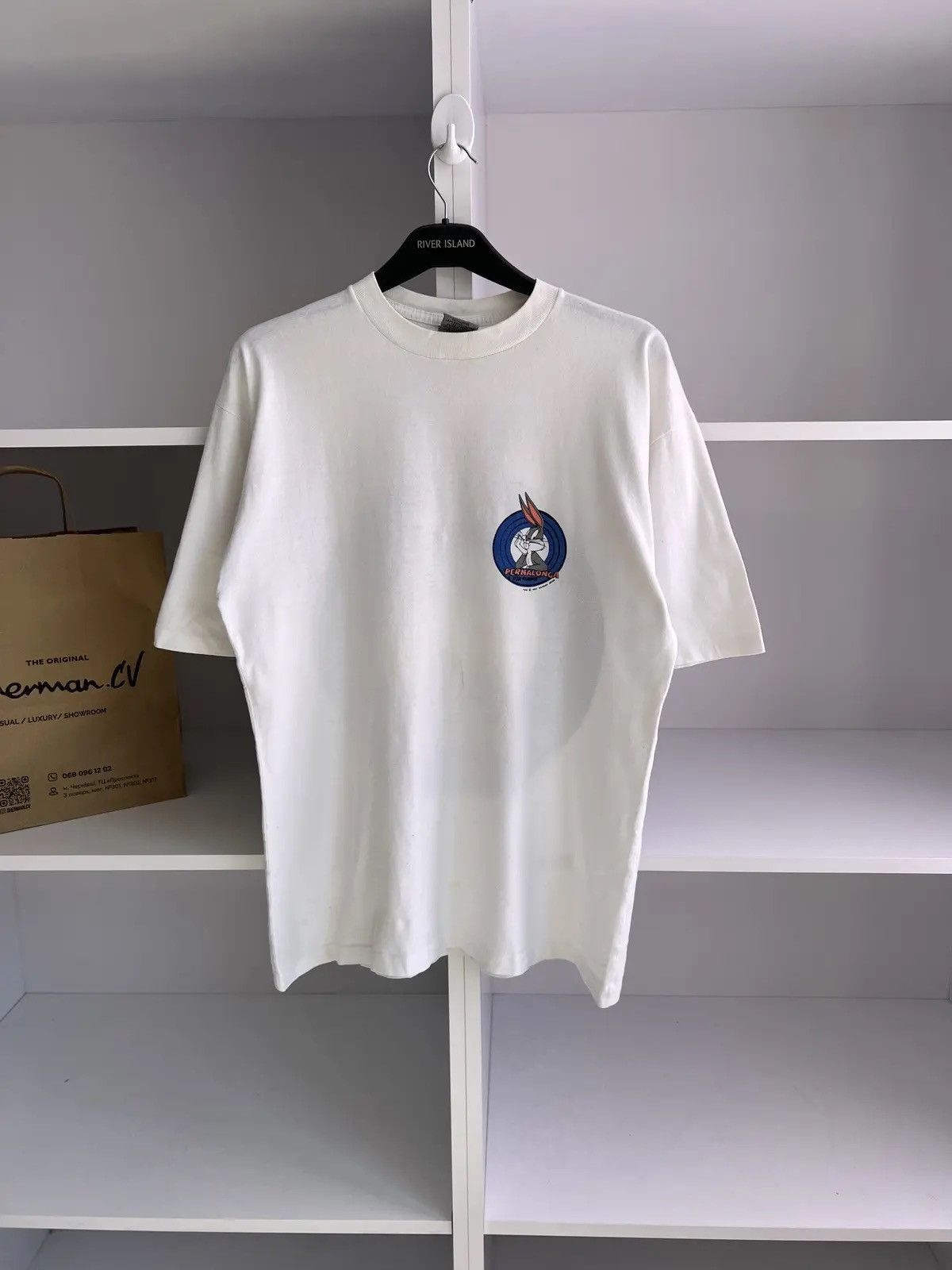 Band Tees × Vintage × Warner Bros Vintage Warner Bros Big logo 1993 Tee Size US M / EU 48-50 / 2 - 4 Thumbnail