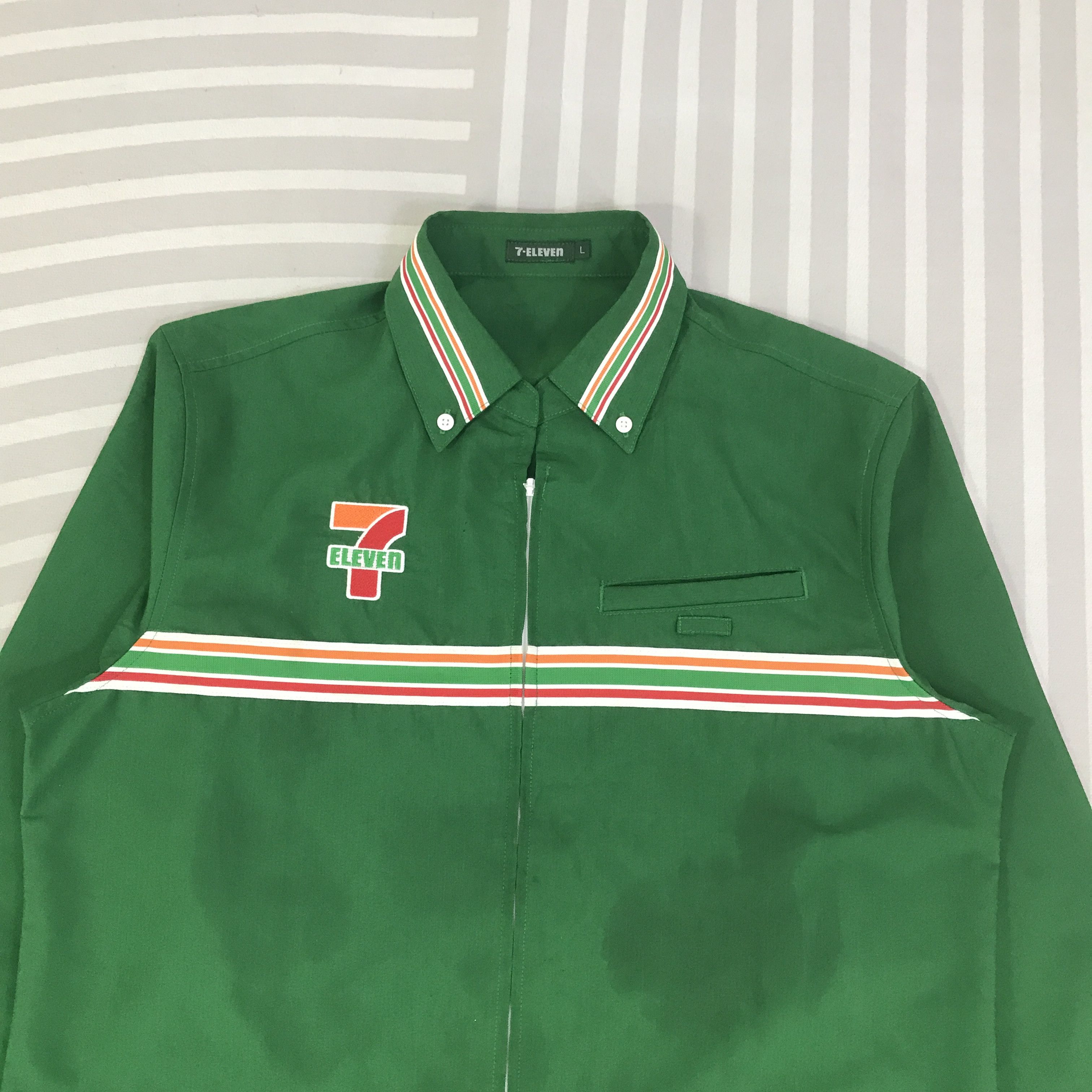 Japanese Brand Vintage 7 Eleven Worker Jacket K132B14 Size US L / EU 52-54 / 3 - 2 Thumbnail