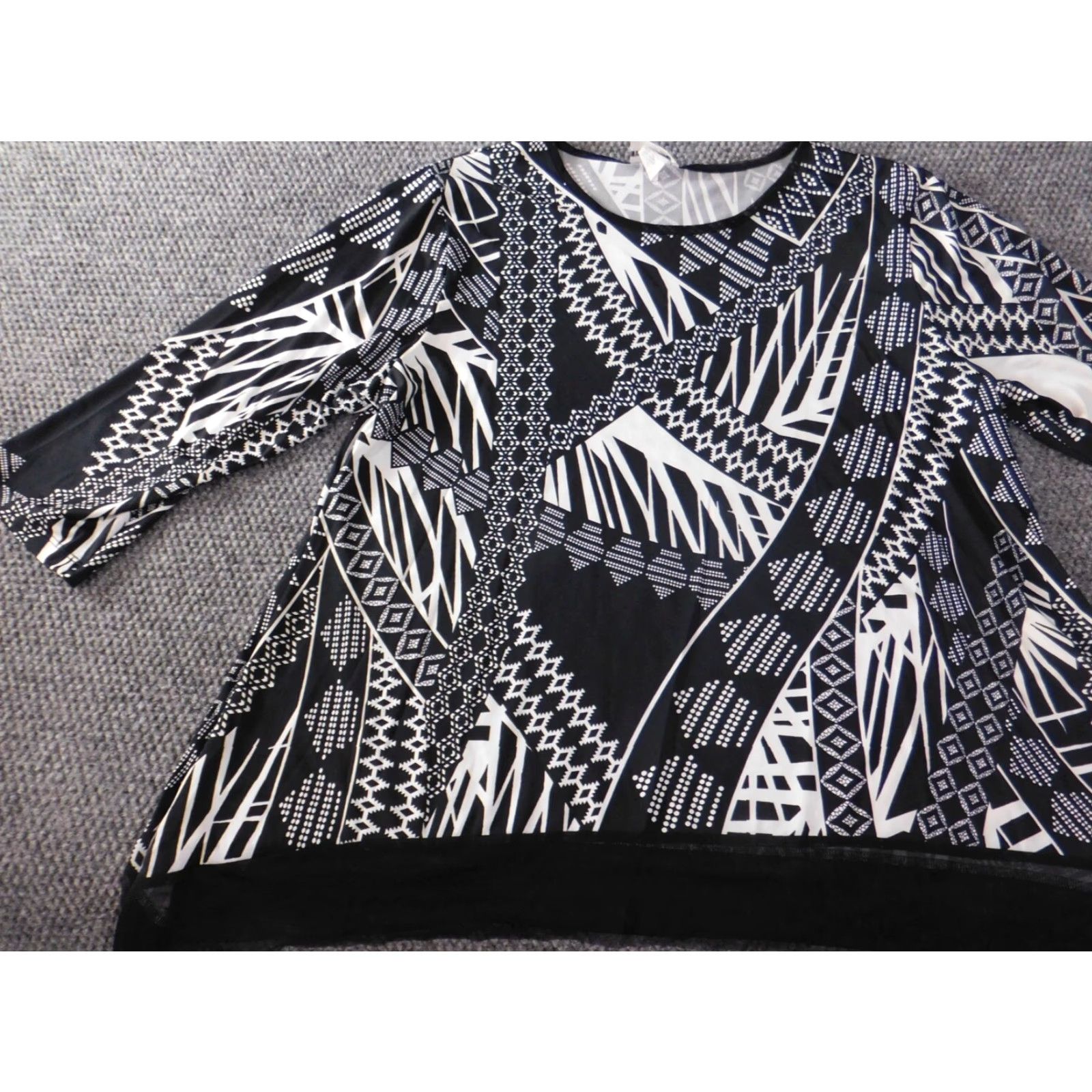 Vintage BonWorth Womens Blouse M Casual Black Geometric 3/4 Sleeve Collared Pullover Designer Stretch Top Size M / US 6-8 / IT 42-44 - 3 Thumbnail