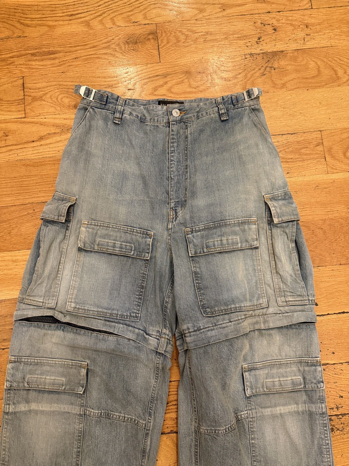 Balenciaga Convertible Cargo Denim Pants Size US 30 / EU 46 - 2 Thumbnail