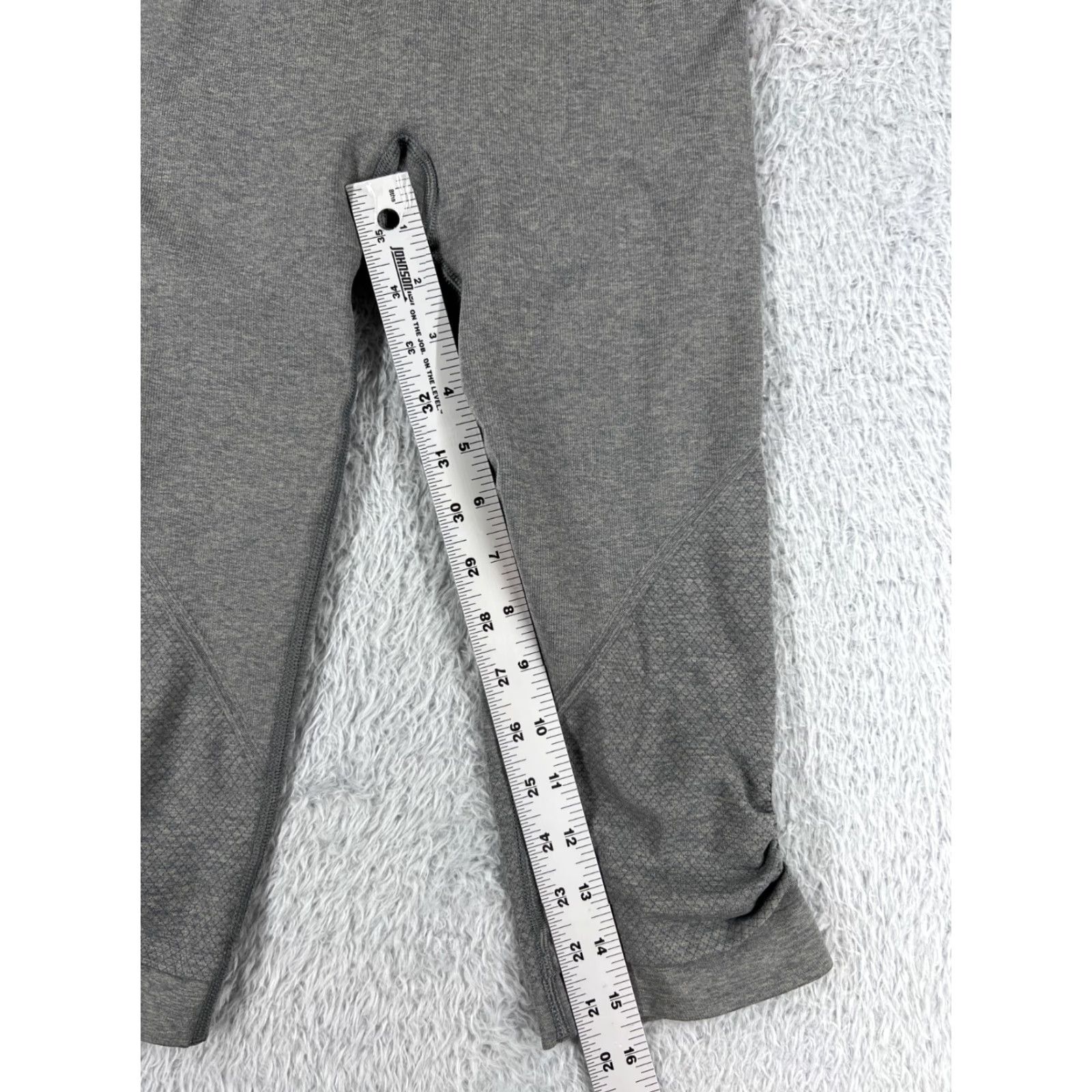 Lululemon Lululemon Pants Womens 4 Gray In The Flow Crop Ruched Yoga Gym Workout Pants Cropped Slim Inseam 16 Pockets Activewear Women's Size 27" / US 4 / IT 40 - 5 Thumbnail