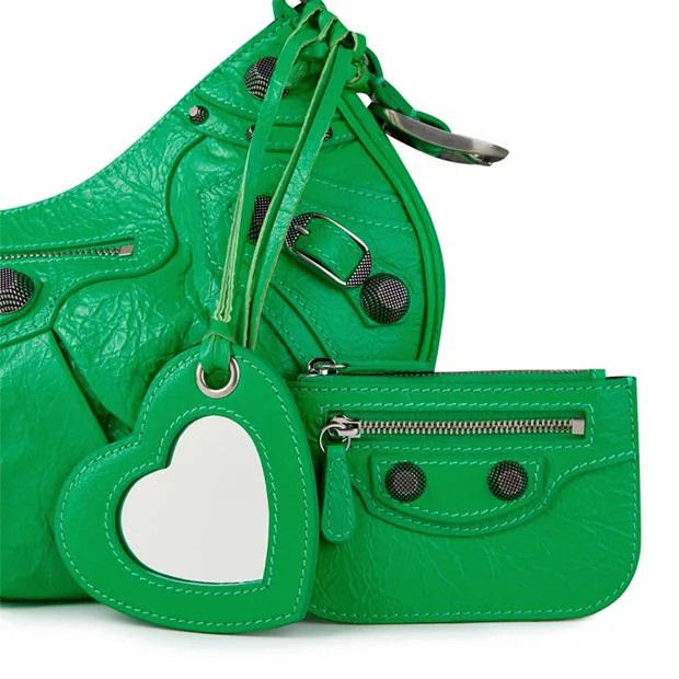 Balenciaga o1g2r1mq0924 Size: OS / Small Shoulder Bag in Green Size ONE SIZE - 3 Thumbnail