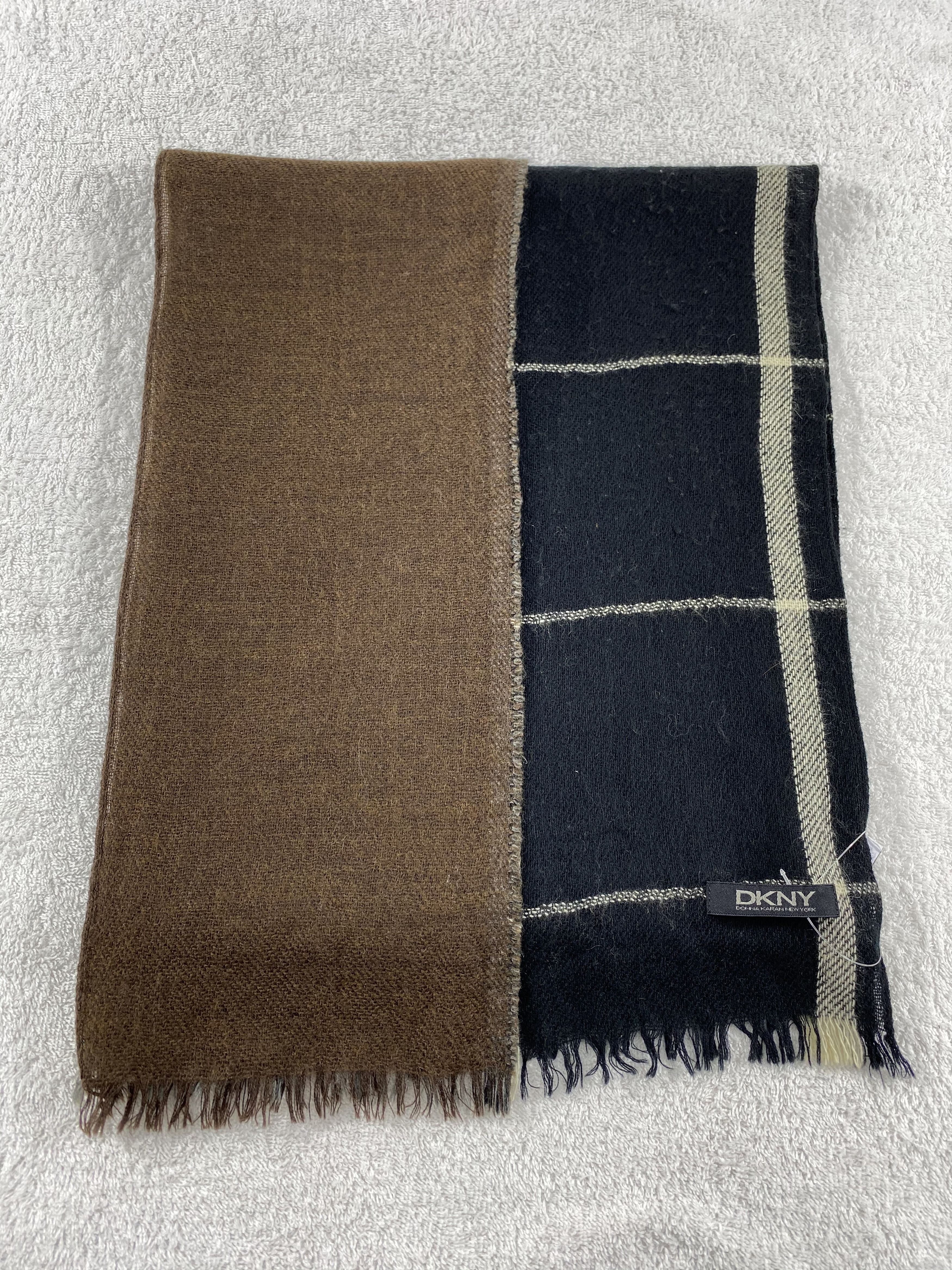 DKNY DKNY Scarf / Muffler / Neckwear - WW1767 Size ONE SIZE - 2 Thumbnail