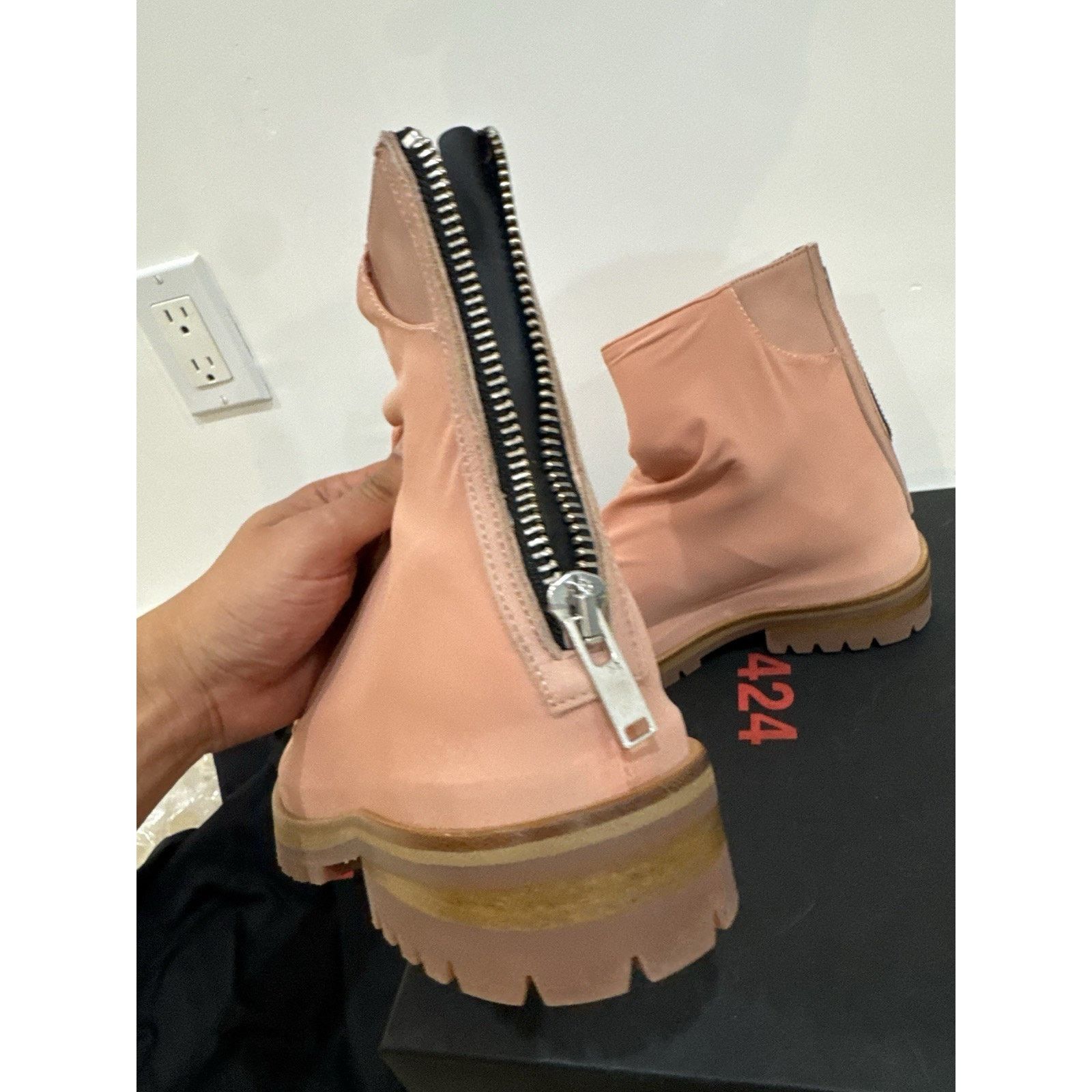 424 424 Marathon Boot 'Light Pink' Zipped Ankle Size 37 Size US 5 / EU 37 - 6 Thumbnail