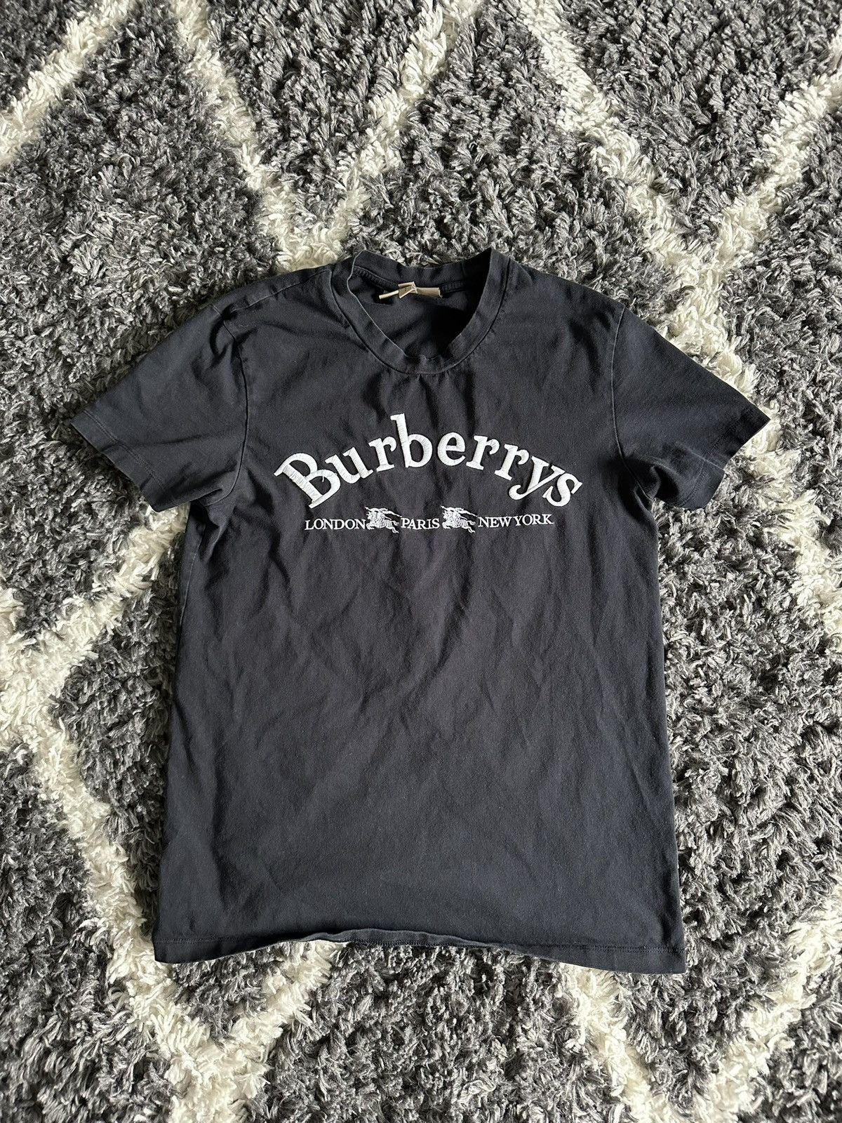 image of Burberry T-Shirt in Navy, Men's (Size Small)