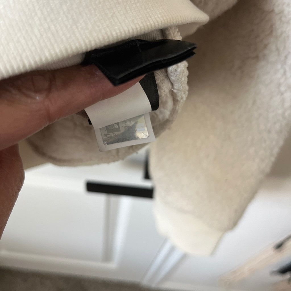 The North Face Women’s Cream The North Face Teddy Zipper Jacket - M Size M / US 6-8 / IT 42-44 - 7 Thumbnail