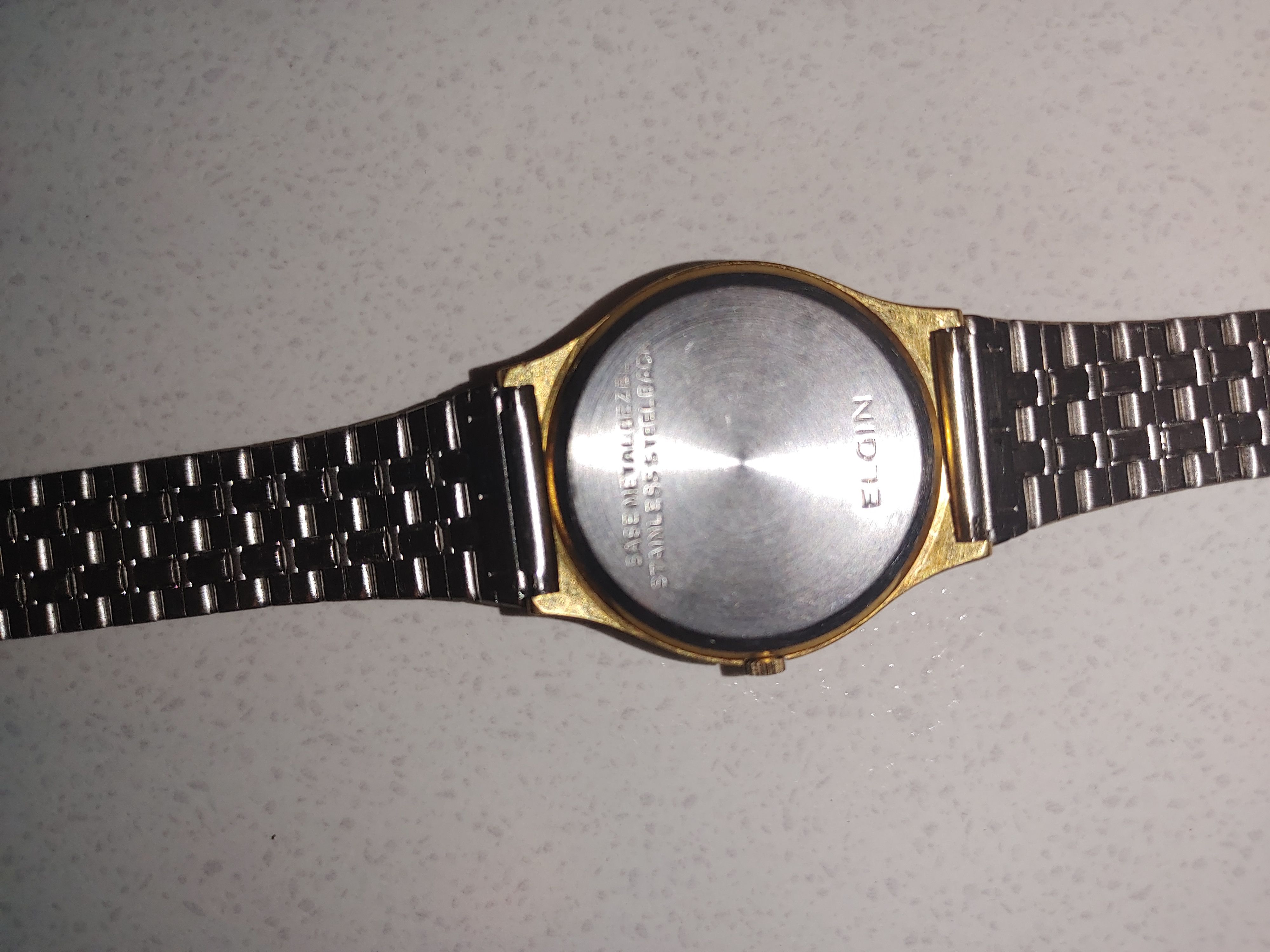 Johnstons Of Elgin gold-tone Elgin quartz with a day-date indicator Size ONE SIZE - 3 Thumbnail