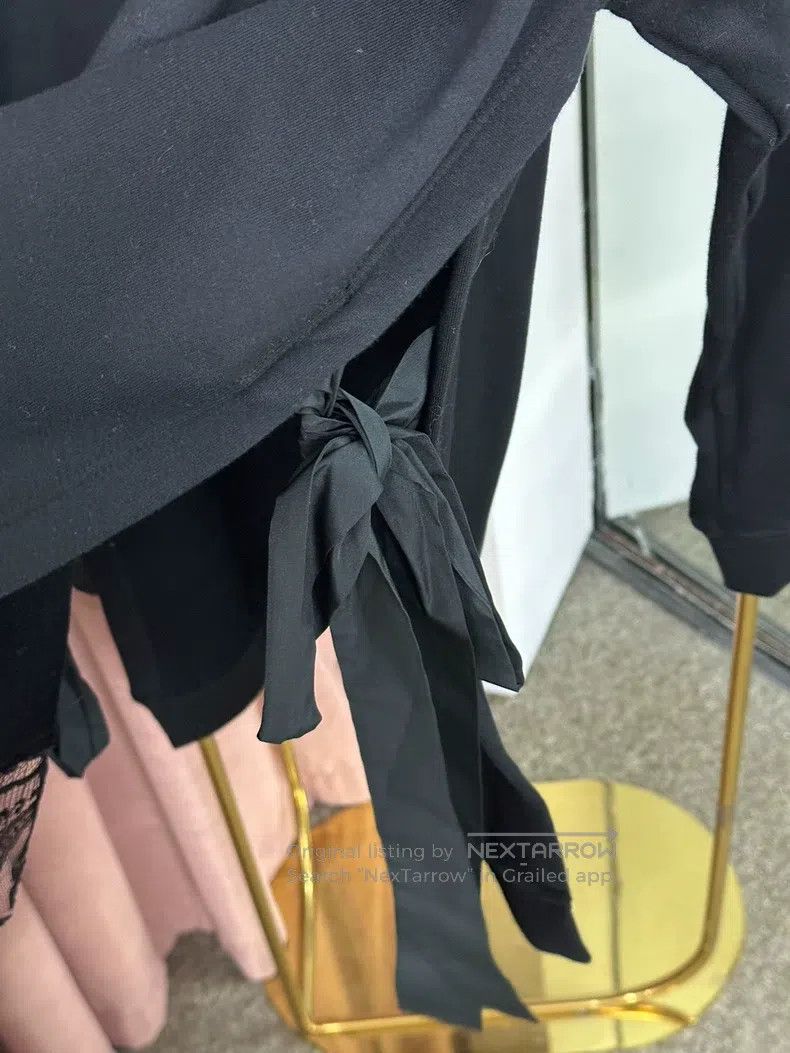 Valentino Valentino Black lace-up lace hooded sweatshirt with long s Size XS / US 0-2 / IT 36-38 - 3 Thumbnail