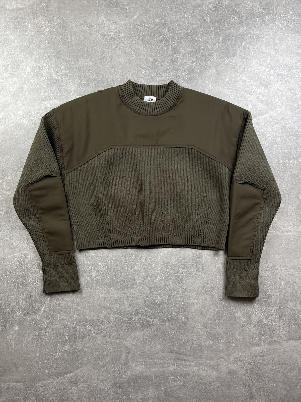 Acne Studios × H&M × Japanese Brand H&M Studio A/W 2021 Khaki Green Rib Knit Crop Sweater Size S / US 4 / IT 40 - 1 Thumbnail