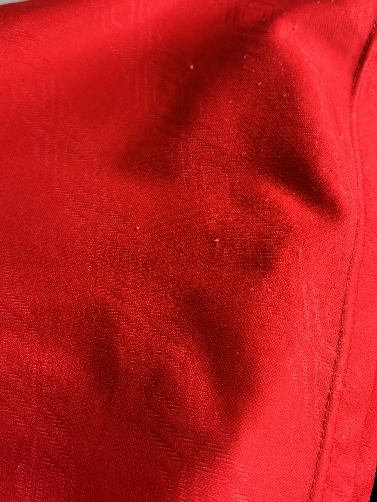 Umbro Nottingham Forest 94/96 Home Football Jersey Size US L / EU 52-54 / 3 - 6 Thumbnail