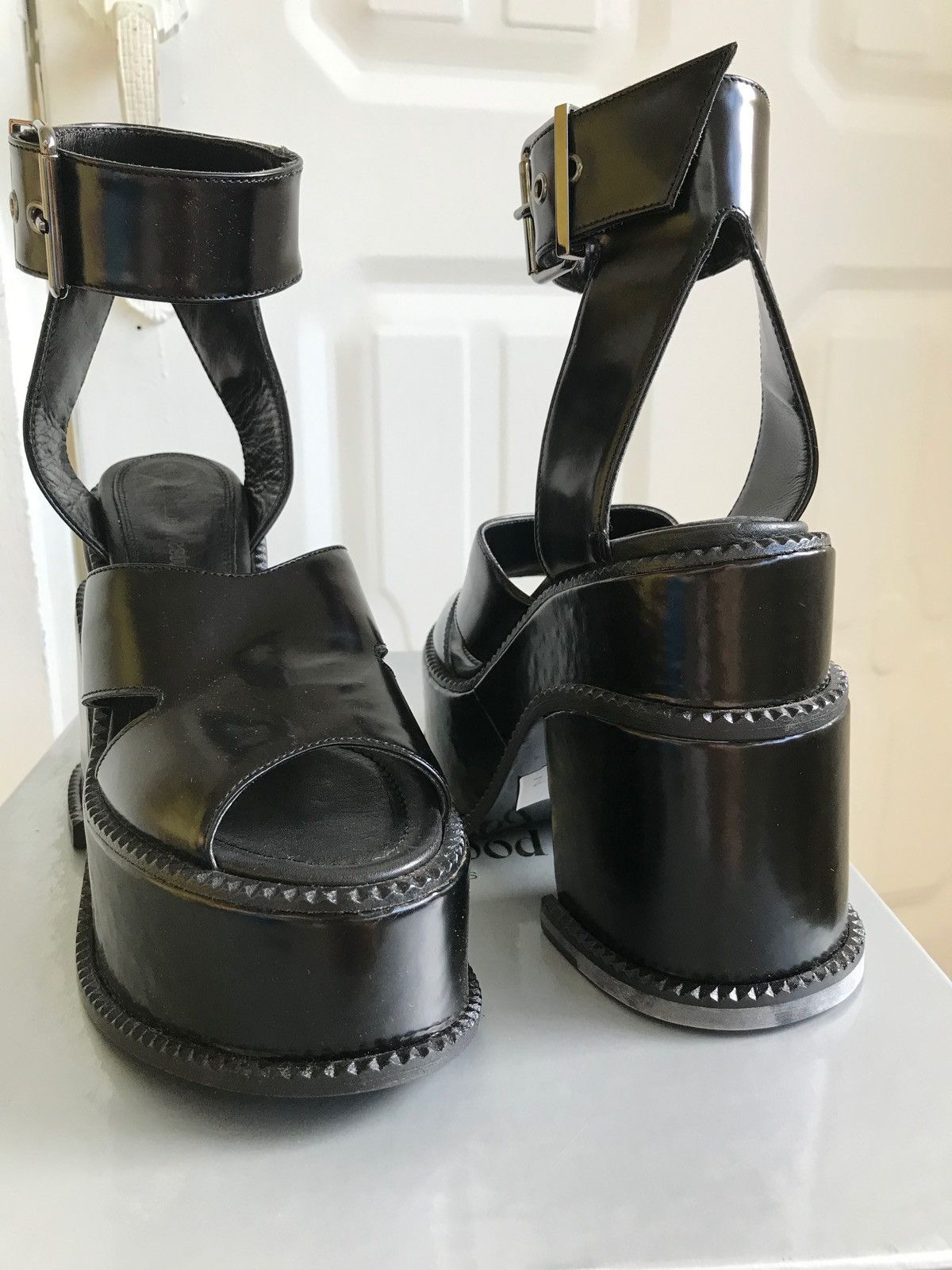 Vivienne Westwood Vivienne Westwood Black Patent Leather Platform Heels Size US 10 / IT 40 - 4 Thumbnail