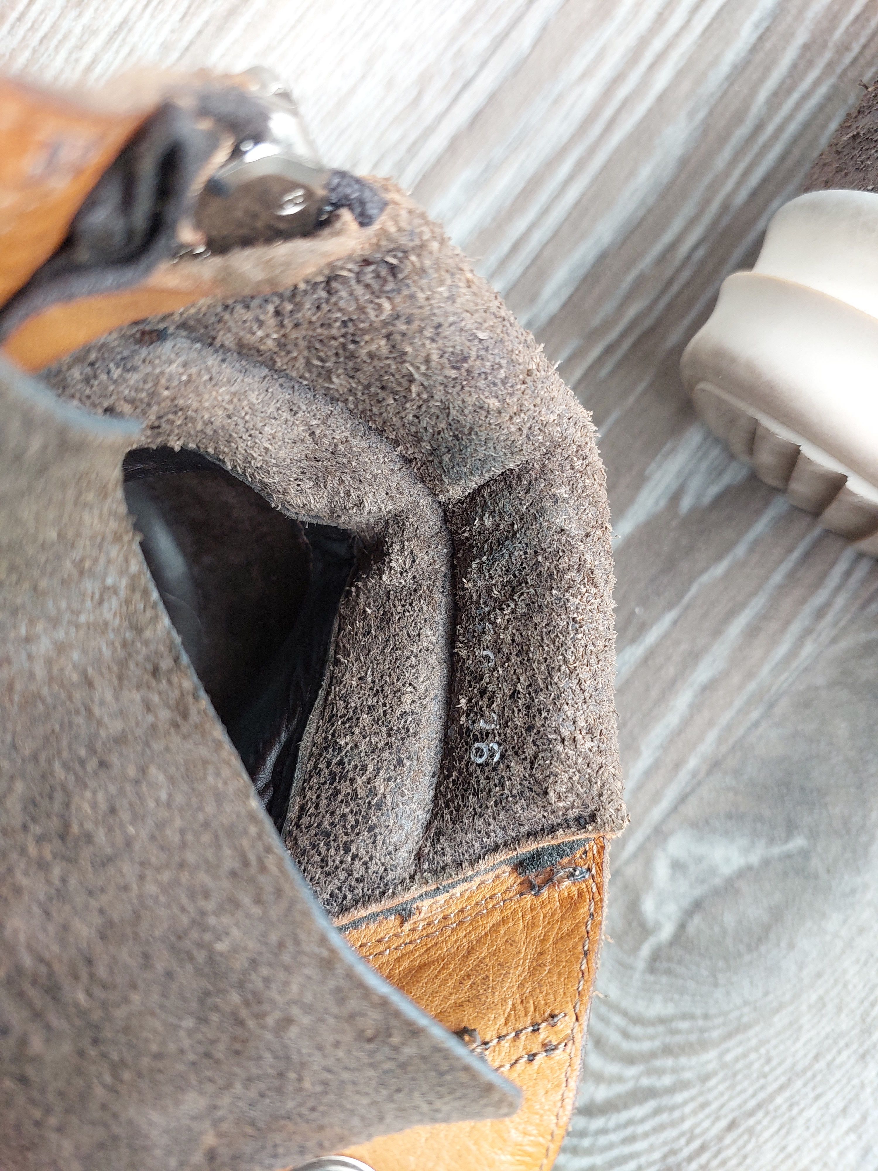 Rick Owens Rick Owens Island Dunk shoes in a brown suede colorway. Size US 6 / IT 36 - 12 Thumbnail