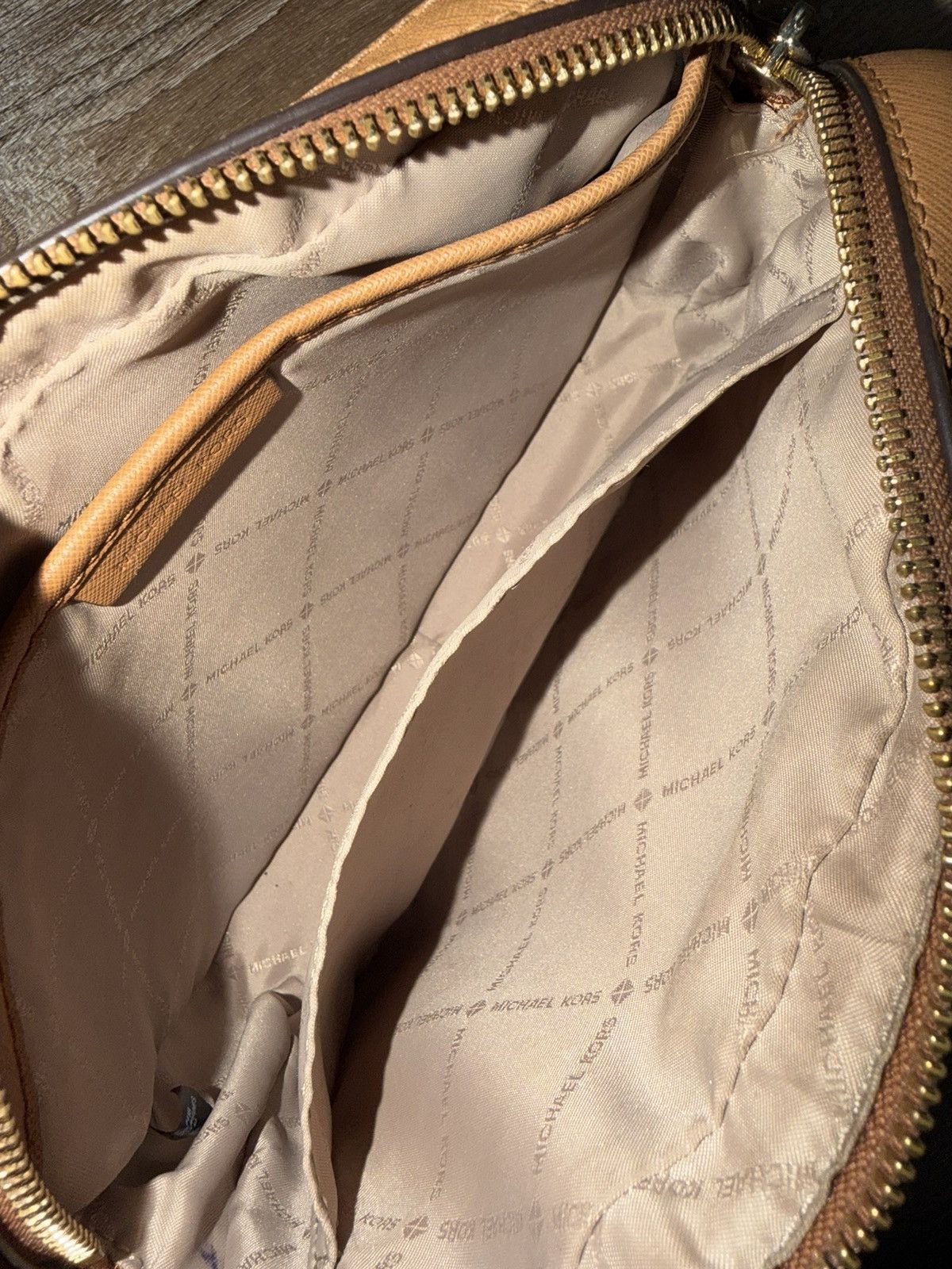 Michael Kors Michael Kors Jet Set Crossbody Signature Logo Size ONE SIZE - 6 Thumbnail