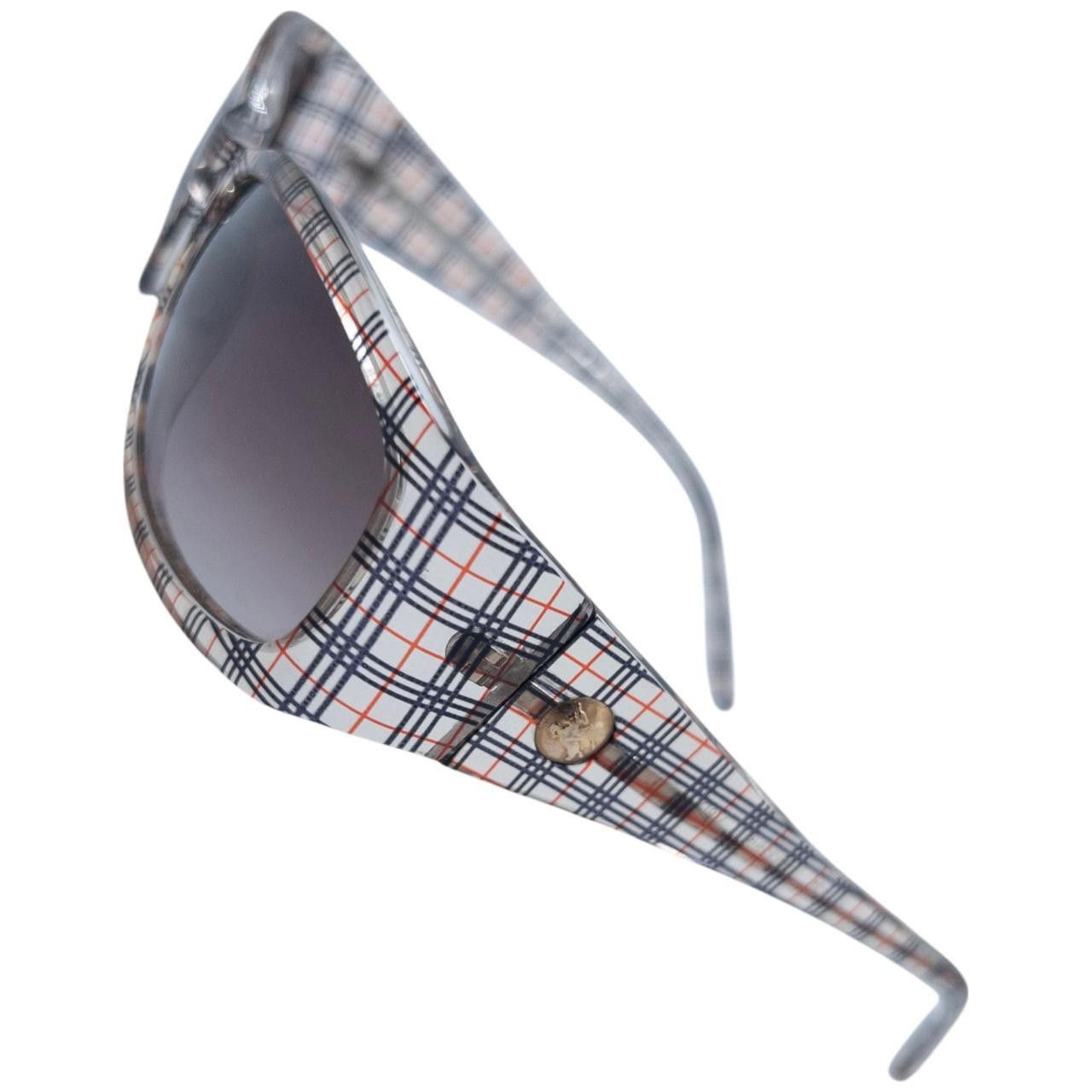 Burberry Vintage Burberry Nova Check Sunglasses Size ONE SIZE - 3 Thumbnail