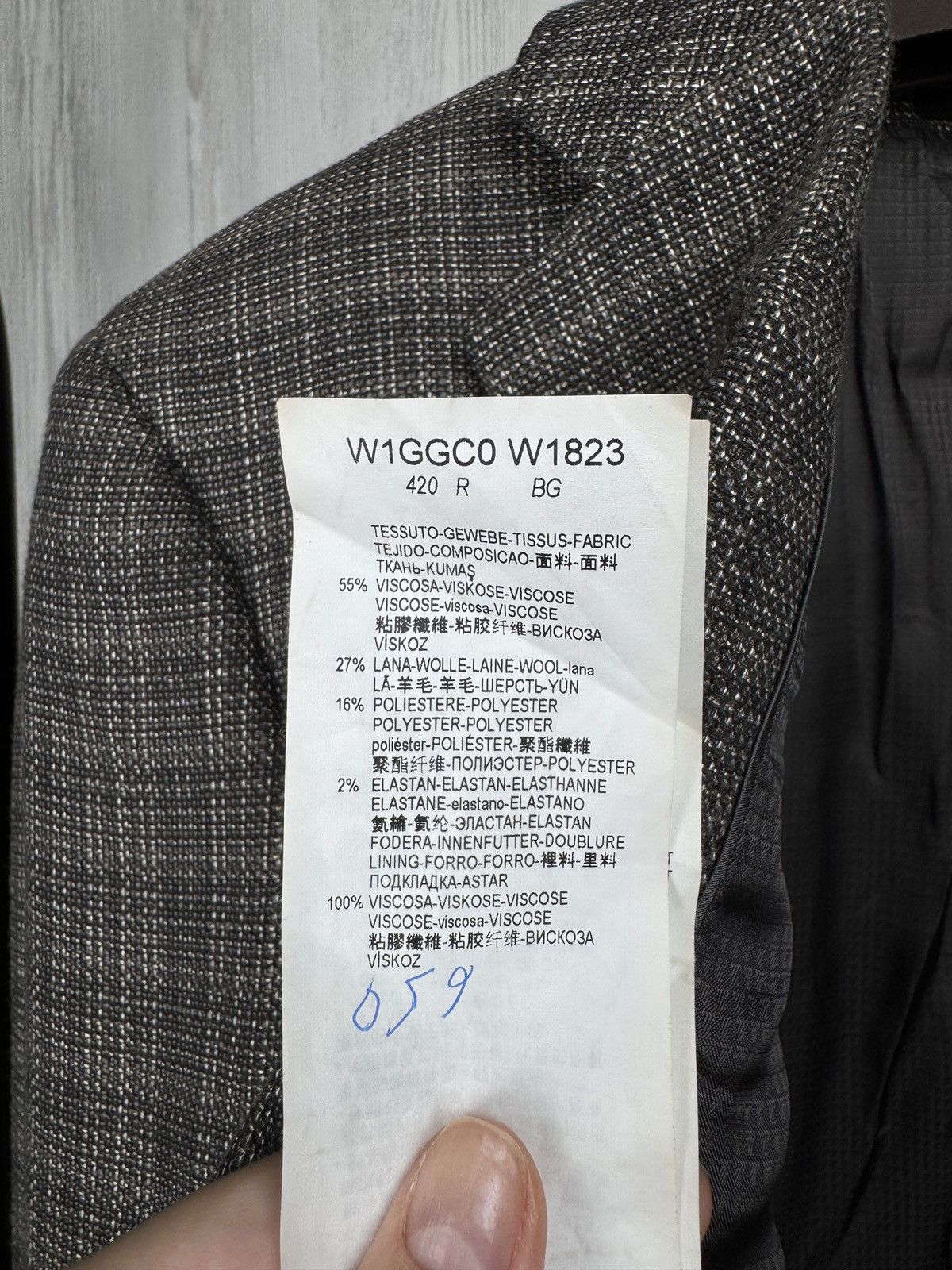Emporio Armani Emporio Armani G Line Exclusive Fabric Grey Checkered Blazer Size 38R - 14 Thumbnail