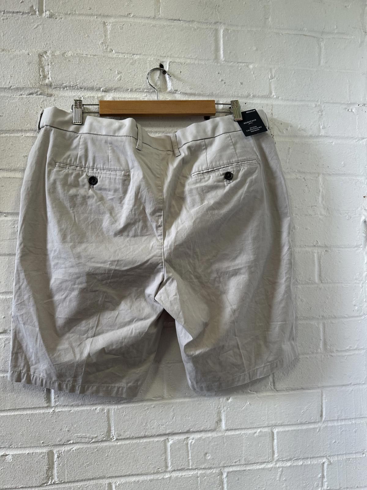 Unknown London Men's Casual Beige Shorts Size US 32 / EU 48 - 2 Thumbnail