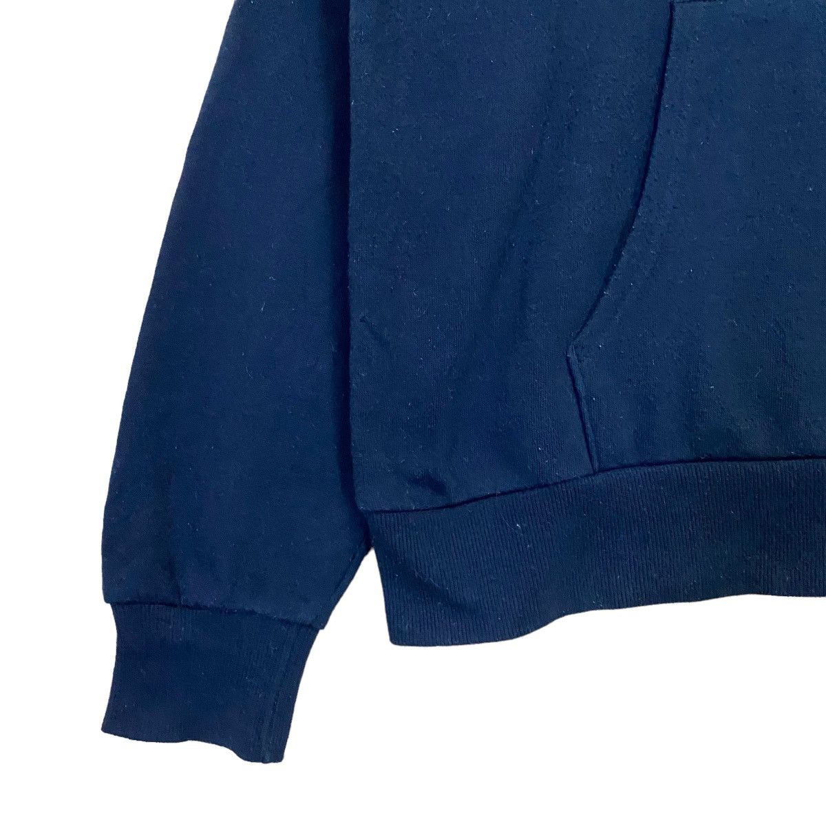Marvel Comics Marvel Box Logo Crewneck Hoodie Size M Size US M / EU 48-50 / 2 - 7 Thumbnail
