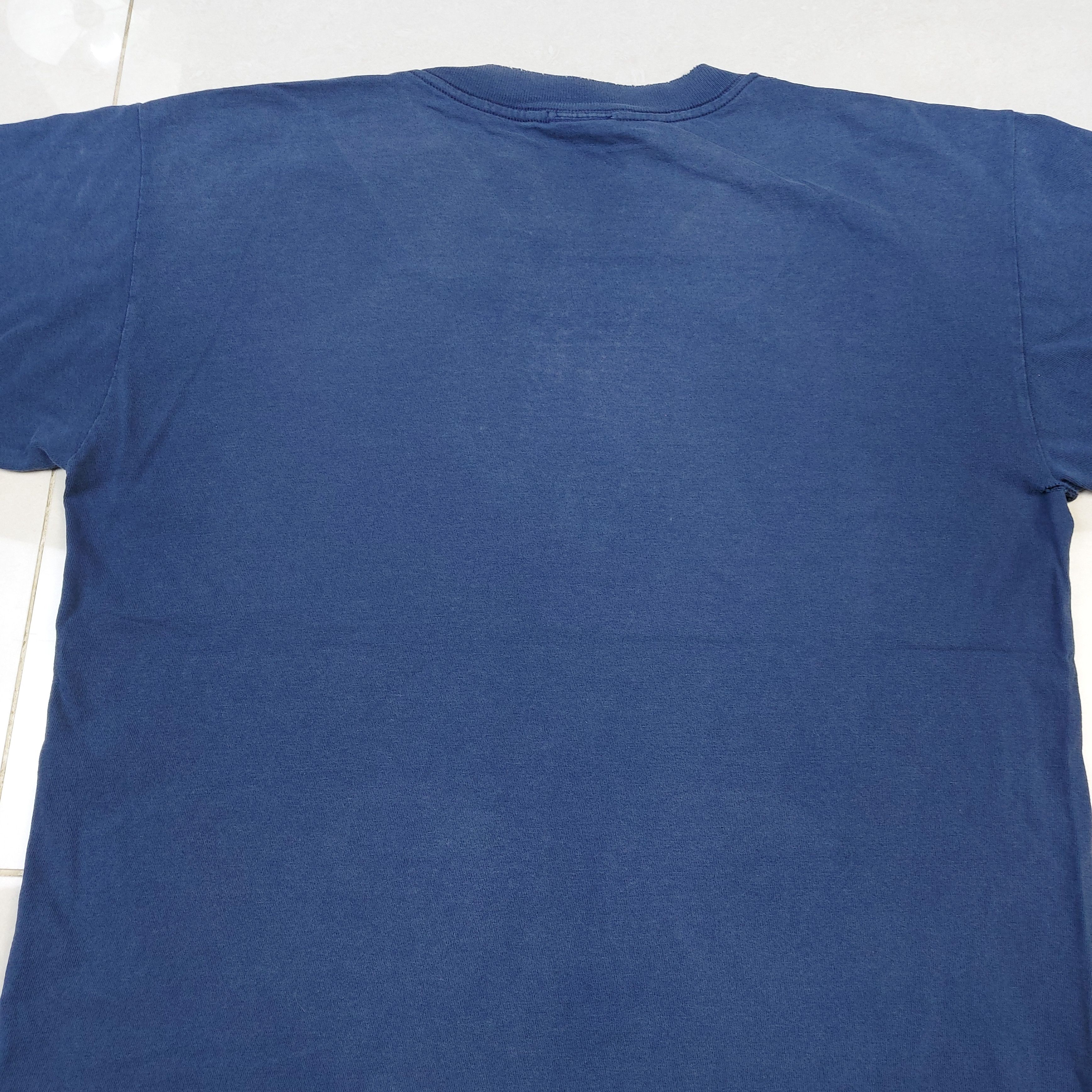 Obey Vintage 90s OBEY Shepard Fairey OBEY Giant OG LOGO TEE Size US M / EU 48-50 / 2 - 5 Thumbnail