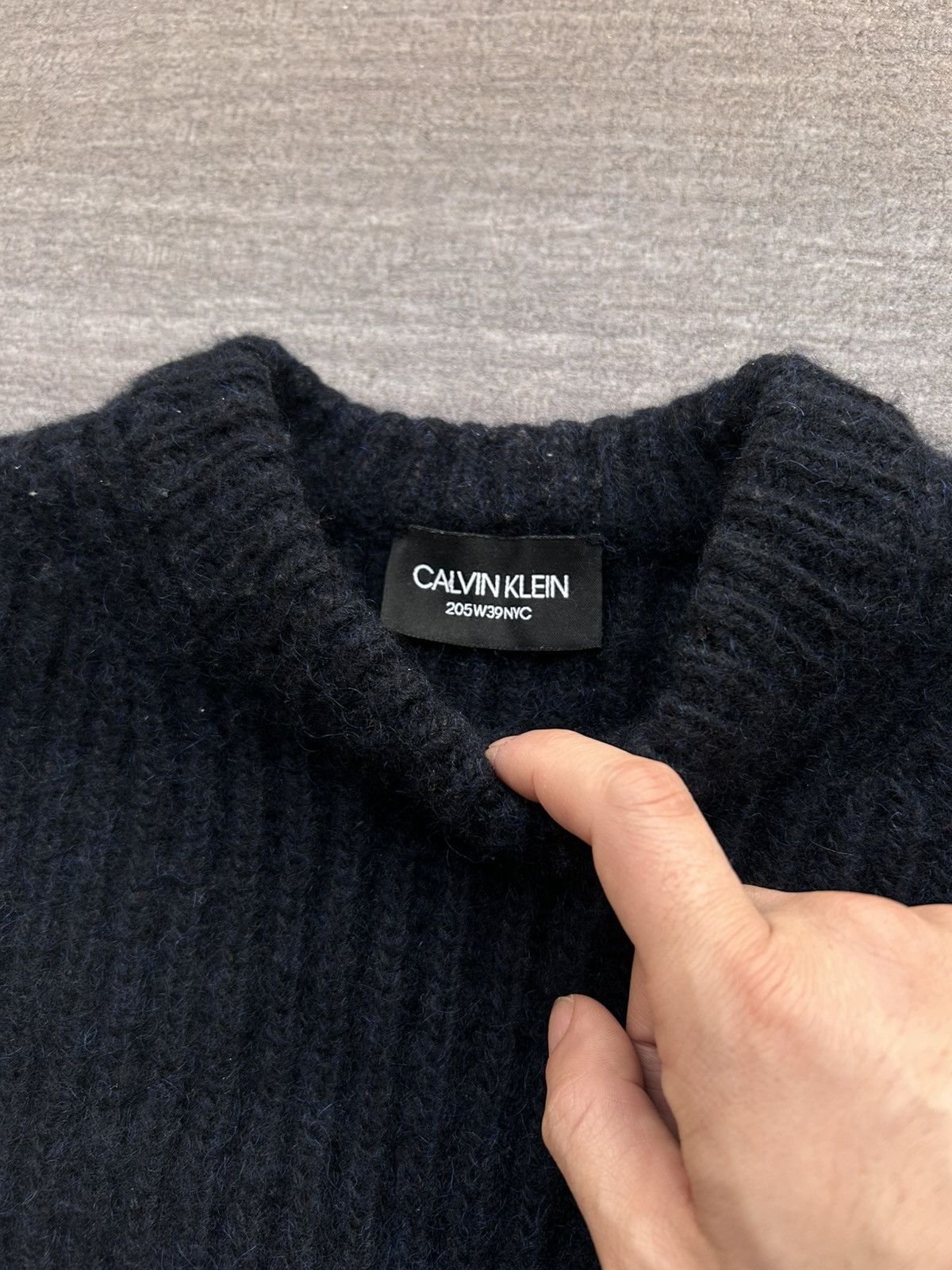 Calvin Klein 205W39NYC Calvrn Klein 205W39Nyc cashmere mohair sweater Size US S / EU 44-46 / 1 - 3 Thumbnail