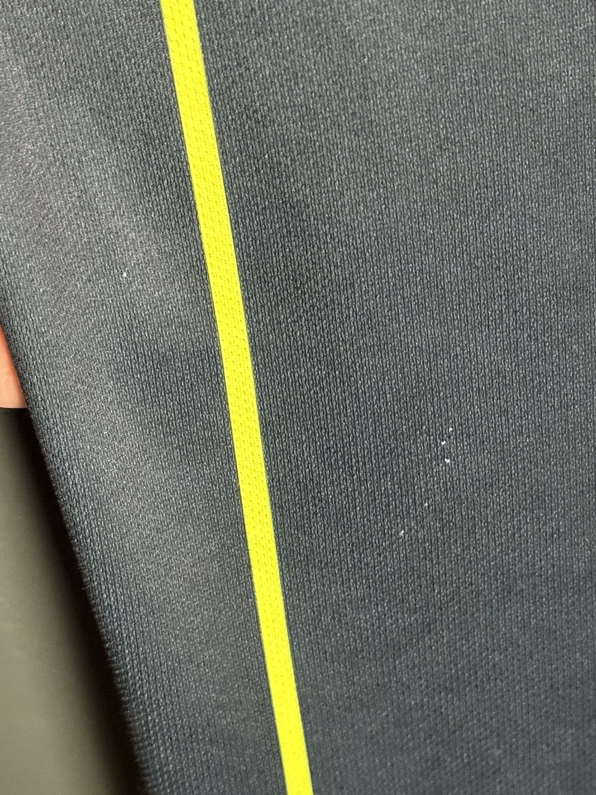 Nike Manchester City 18/19 Away Football Jersey Size US S / EU 44-46 / 1 - 15 Thumbnail