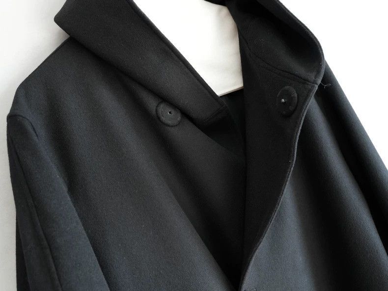 Yohji Yamamoto Stylish Black Wool and Cashmere Coat