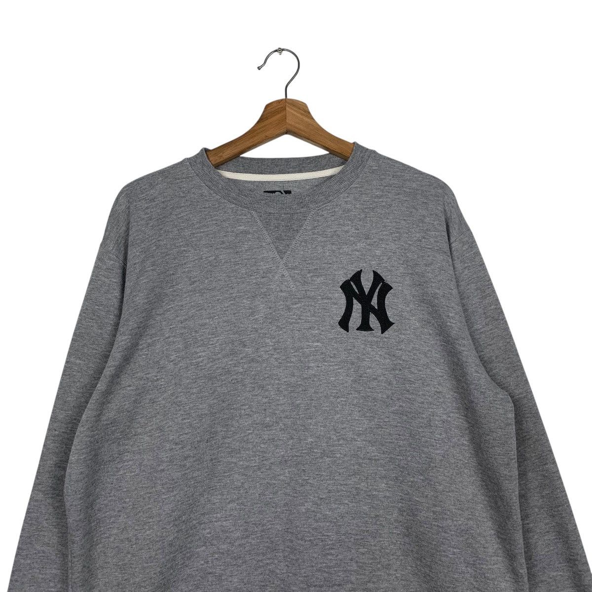 MLB MLB New York Yankees Crewneck Sweatshirt Size US L / EU 52-54 / 3 - 2 Thumbnail