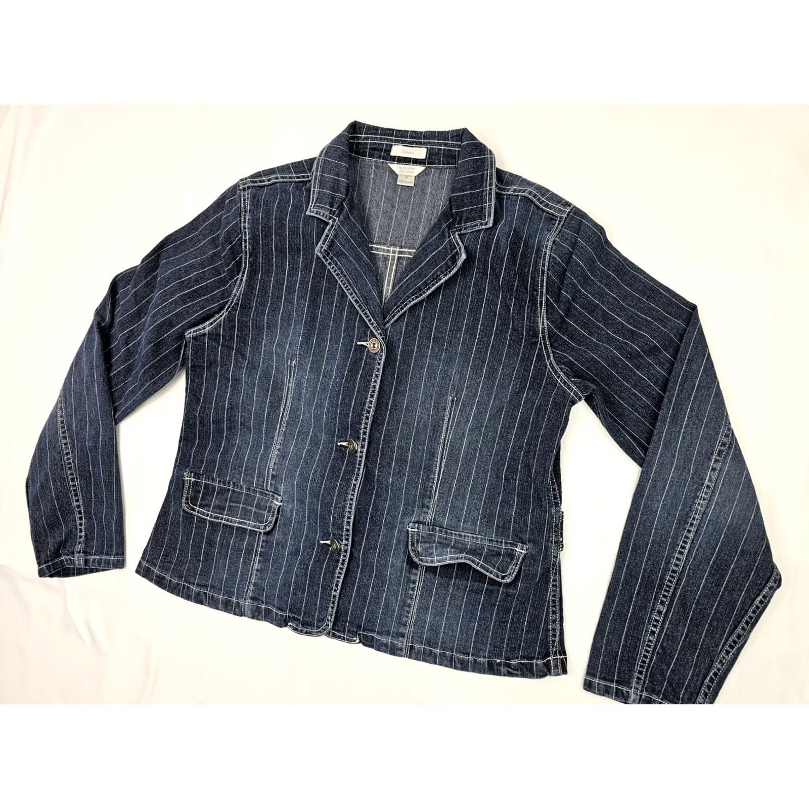 Vintage Christopher & Banks Washed Blue w White Pinstripe Denim Button Jacket Women S Jacket Size S / US 4 / IT 40 - 2 Thumbnail