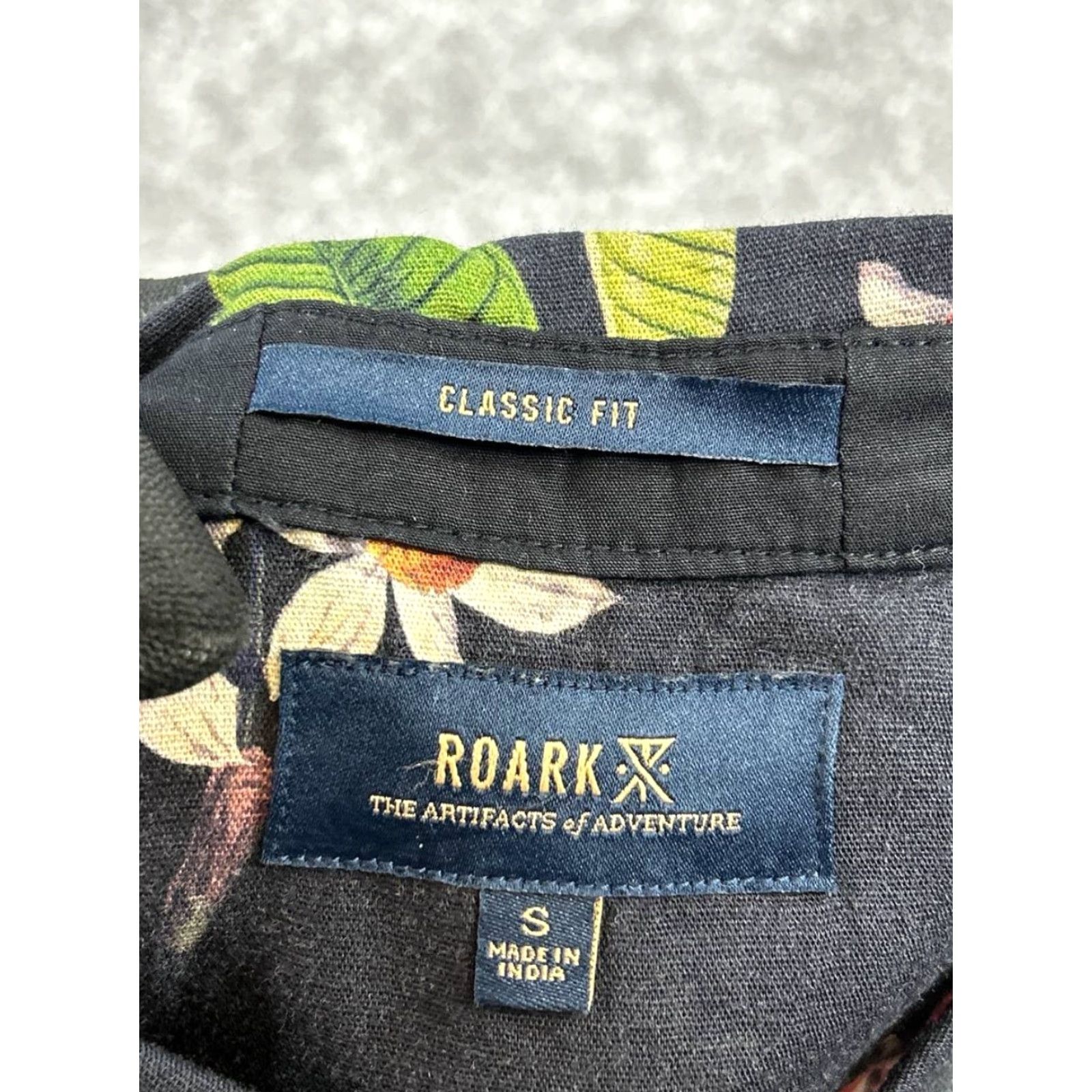 Roark Roark Shirt Mens Small Black Green Yellow Pink Floral Cotton Linen Button Up Size US S / EU 44-46 / 1 - 3 Thumbnail