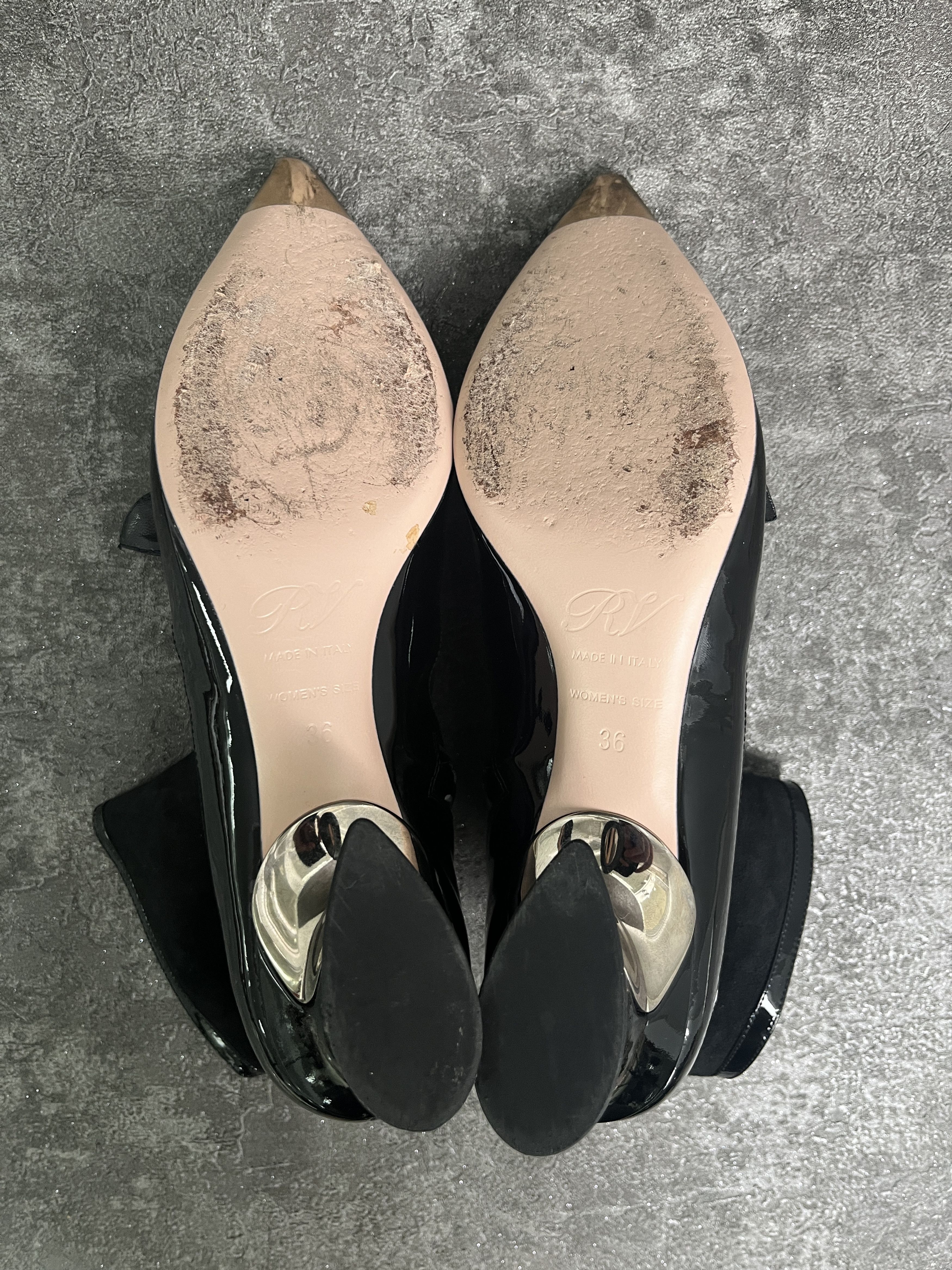 Roger Vivier Roger Vivier Suede Ankle Boots With Crystal Embellished Size US 6 / IT 36 - 10 Thumbnail