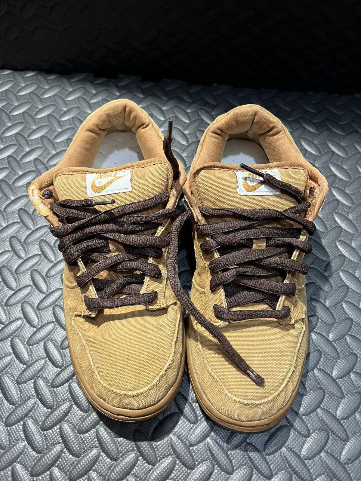 Carhartt Size 9 - Nike SB Carhartt - Extra Laces/Insoles Size US 9 / EU 42 - 3 Thumbnail