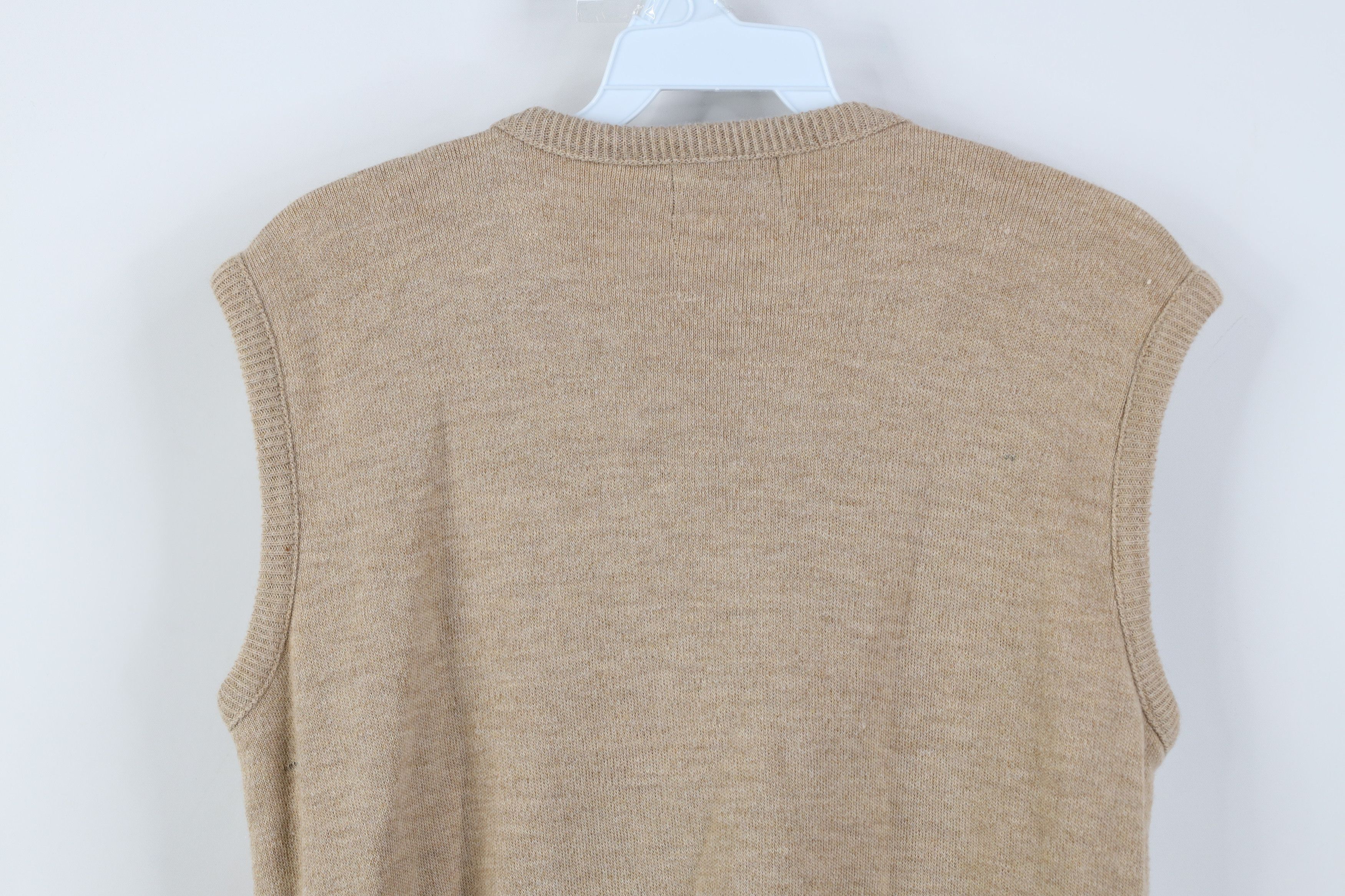 Vintage Vintage 70s Streetwear Knit V-Neck Sweater Vest Beige USA Size US M / EU 48-50 / 2 - 12 Thumbnail