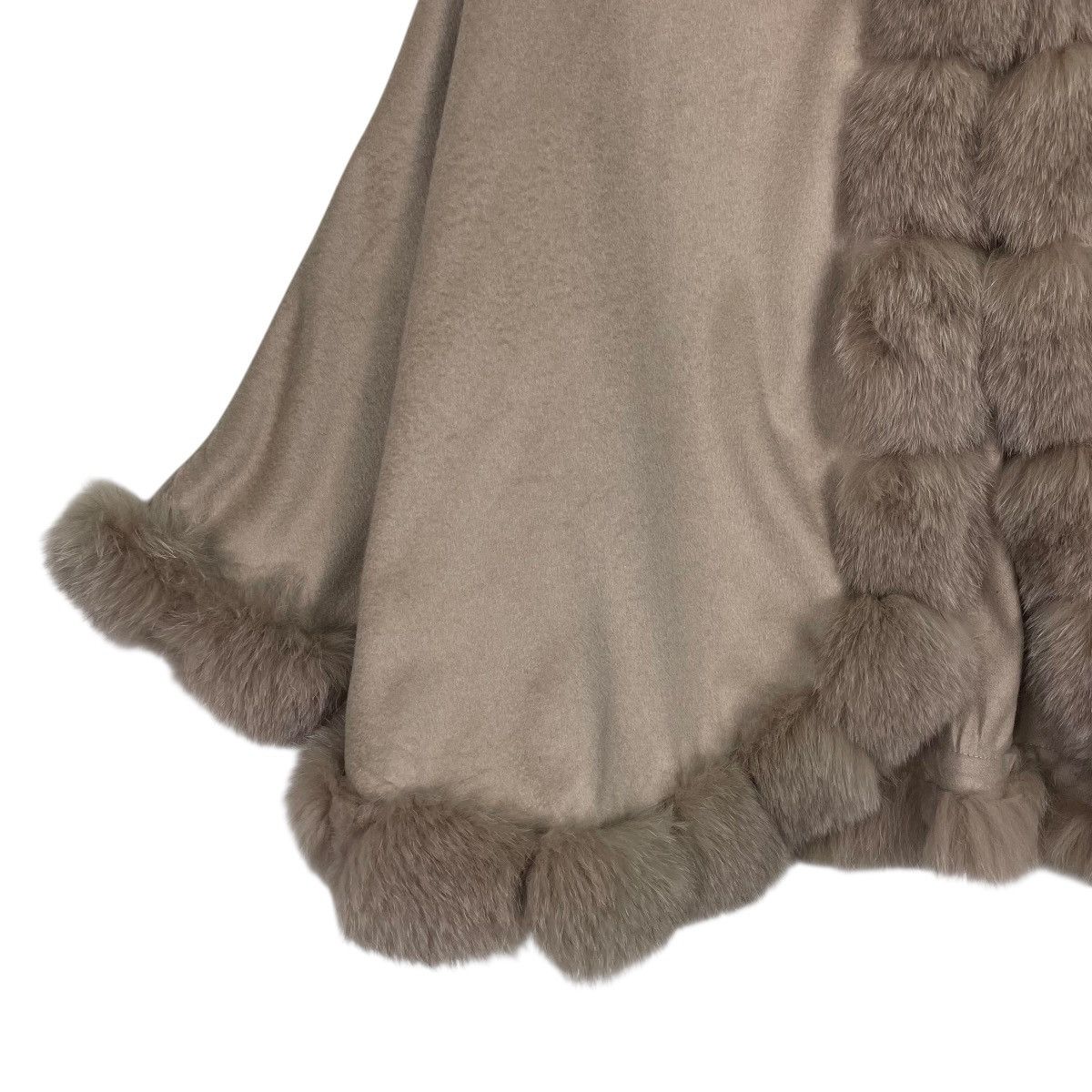 Other Saga Furs Women Jacket Size M / US 6-8 / IT 42-44 - 3 Thumbnail