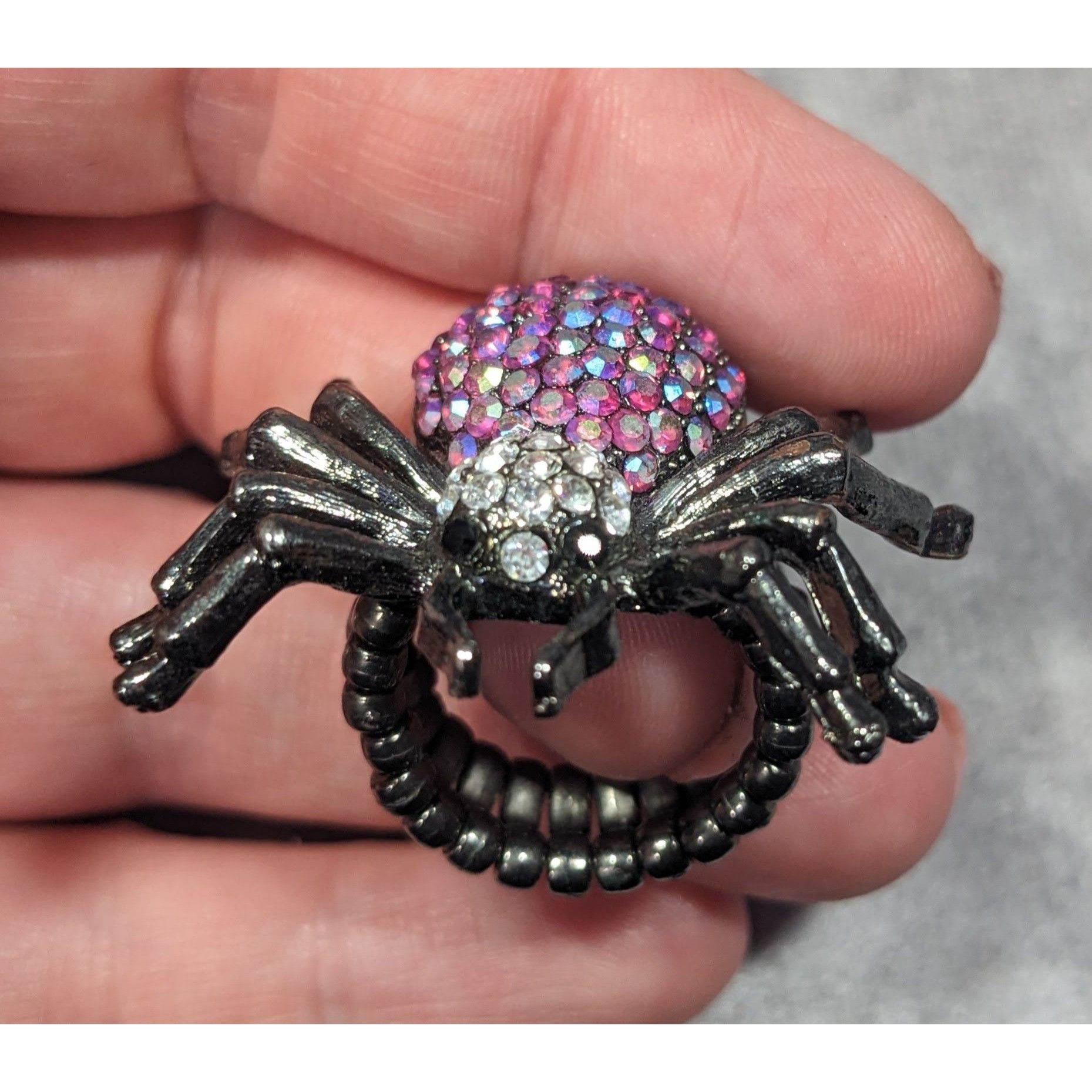 Other Glam Goth Spider Hinge Bracelet Ring Attached With Chain Size ONE SIZE - 10 Thumbnail
