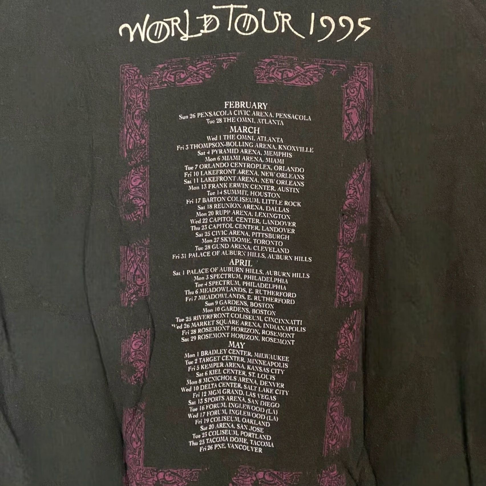 Vintage VINTAGE Jimmy Page Robert Plant No Quarter World Tour T Shirt Mens Large L Black 1995 90s Music Rock Tour Mens Tshirt Vintage Double-Sided Size US L / EU 52-54 / 3 - 7 Thumbnail