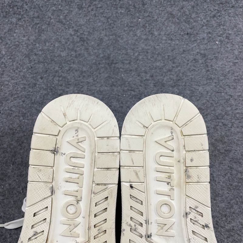 Louis Vuitton Louis Vuitton Casual Sneakers in White and Green - Size US 7.5 / EU 40-41 - 4 Thumbnail
