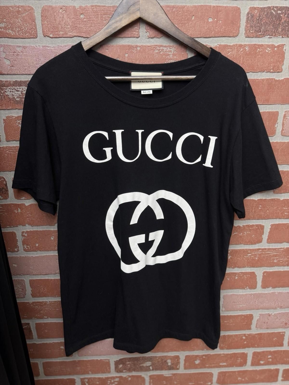 Gucci Gucci Black White Logo T-Shirt Small Pre Owned Ripped Tags Size US S / EU 44-46 / 1 - 1 Thumbnail