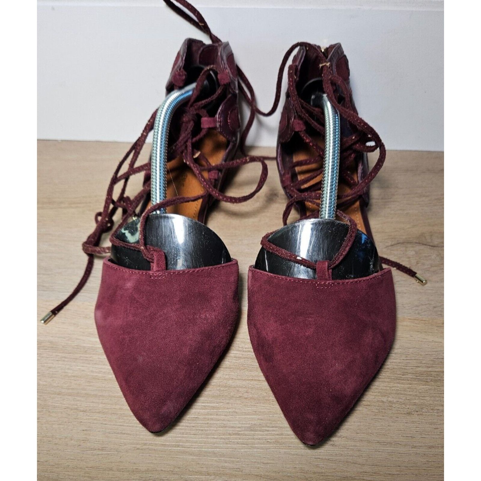 Saks Fifth Avenue Saks Fifth Avenue Cheryl Burgundy Suede Women’s 7.5M Size US 7.5 / IT 37.5 - 2 Thumbnail