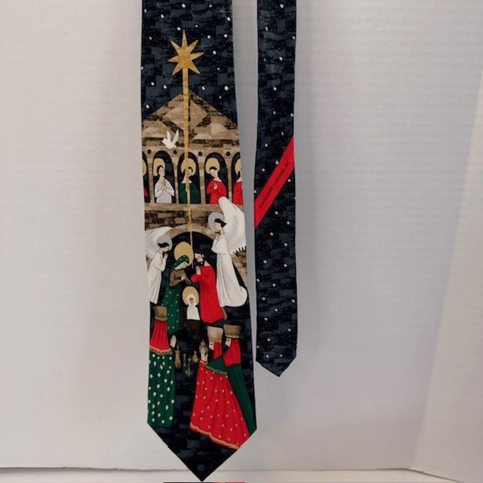 Other Hallmark Holiday Traditions Neck Tie, Nativity Black/Red Size ONE SIZE - 8 Thumbnail